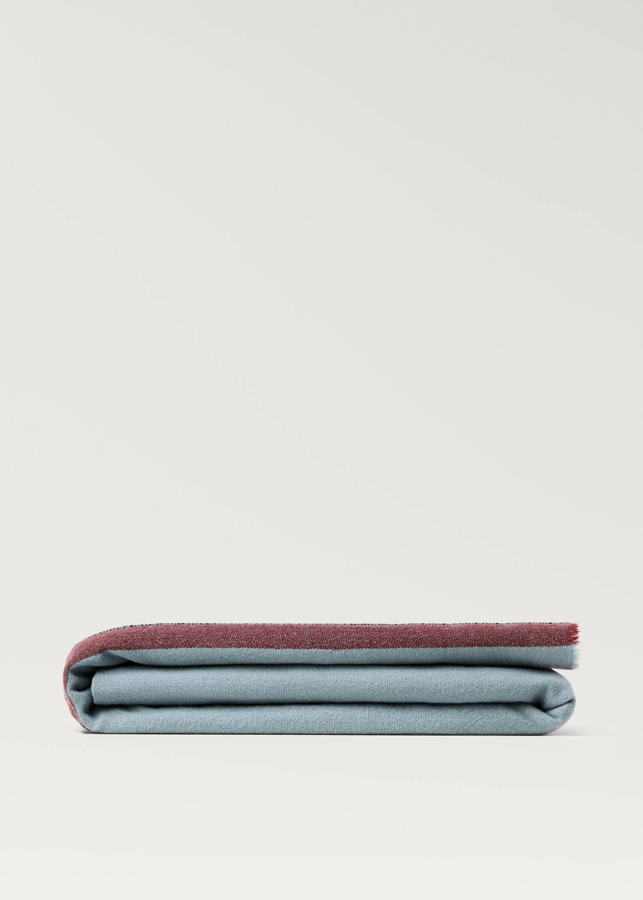 100% wool blanket with contrasting stripes - Article without model