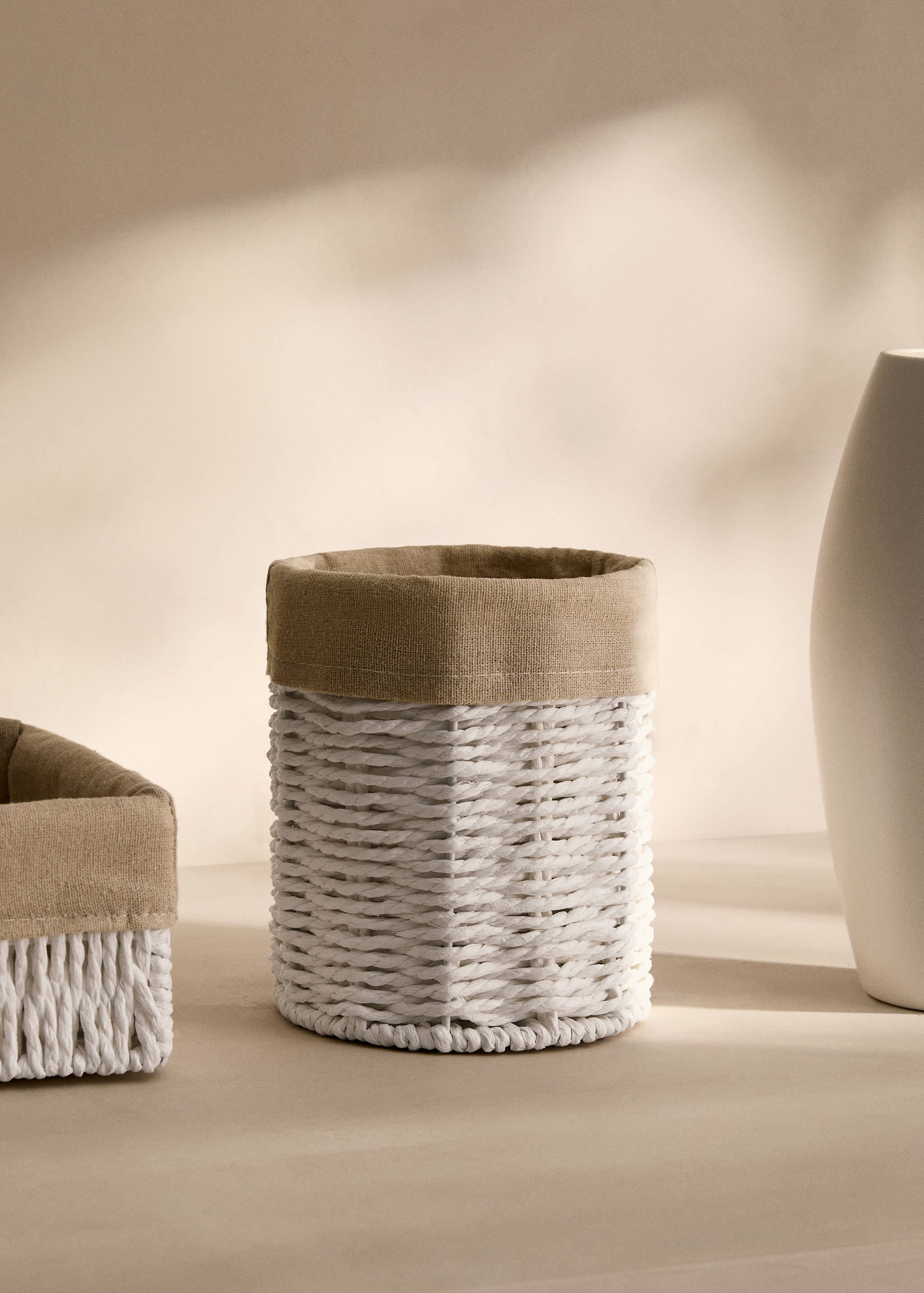 Medium round paper basket - General plane