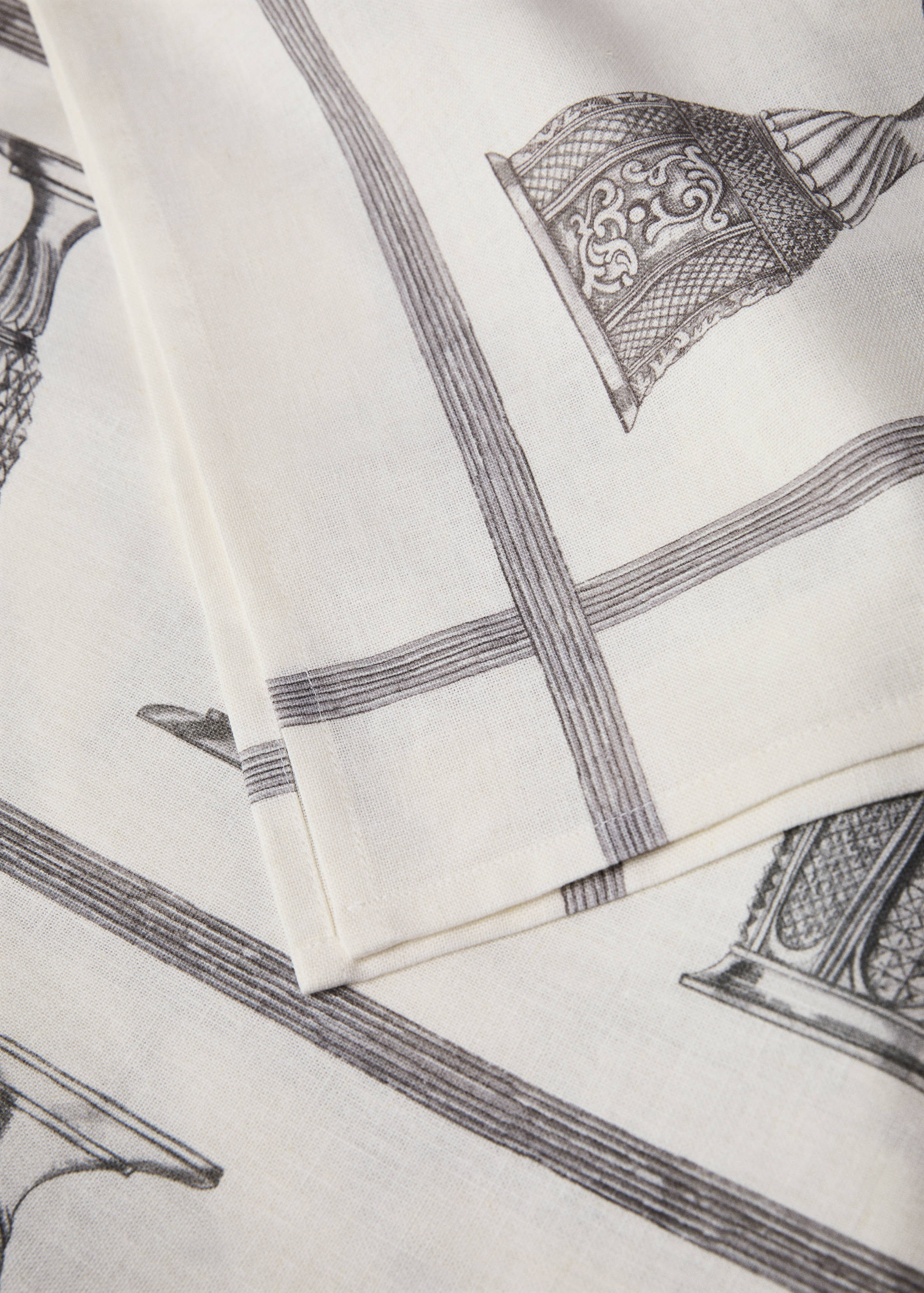 Obrus z bawełny i lnu z nadrukiem kieliszków dla 8-10 osób - Szczegóły artykułu 2