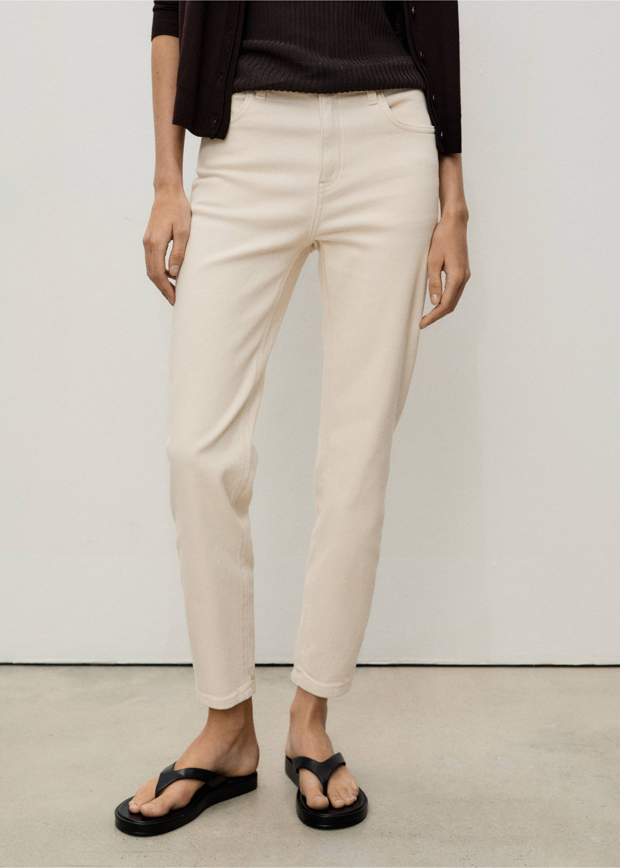 Jeans Newmom confort tiro alto - Plano medio, Crudo. Ref: 87033274-00.