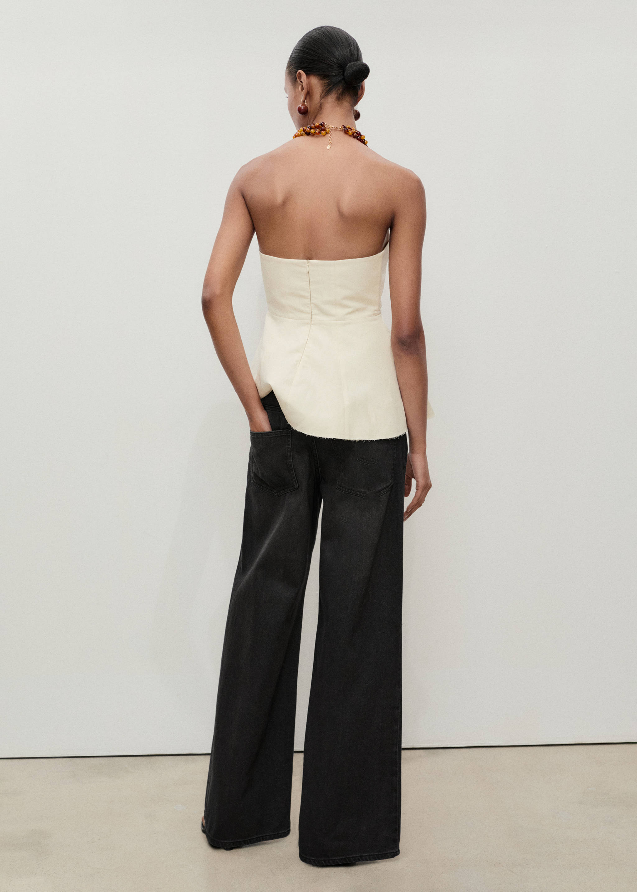 Low-rise wideleg jeans - Reverse of the article