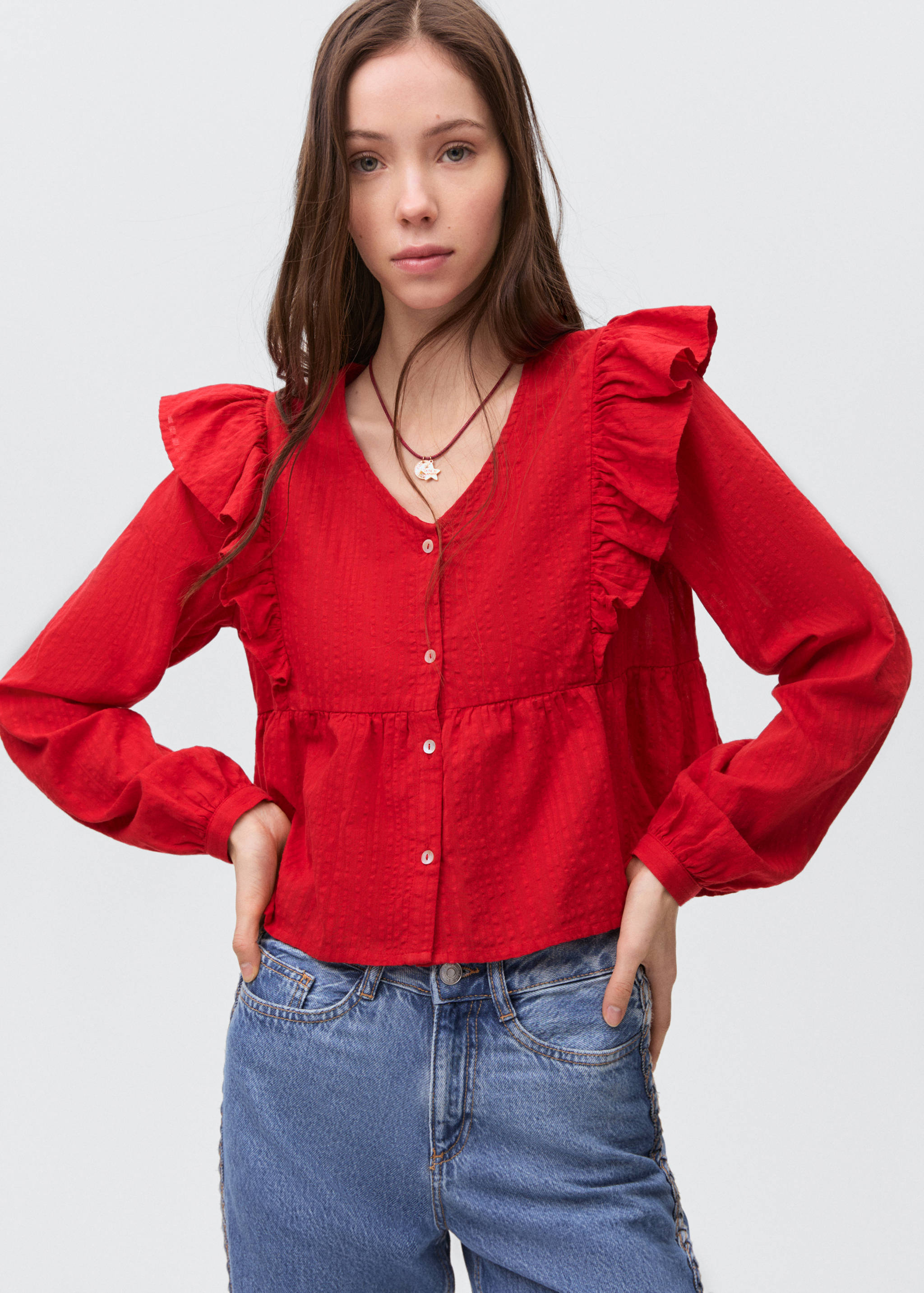 Ruffle shoulders blouse - Medium plane