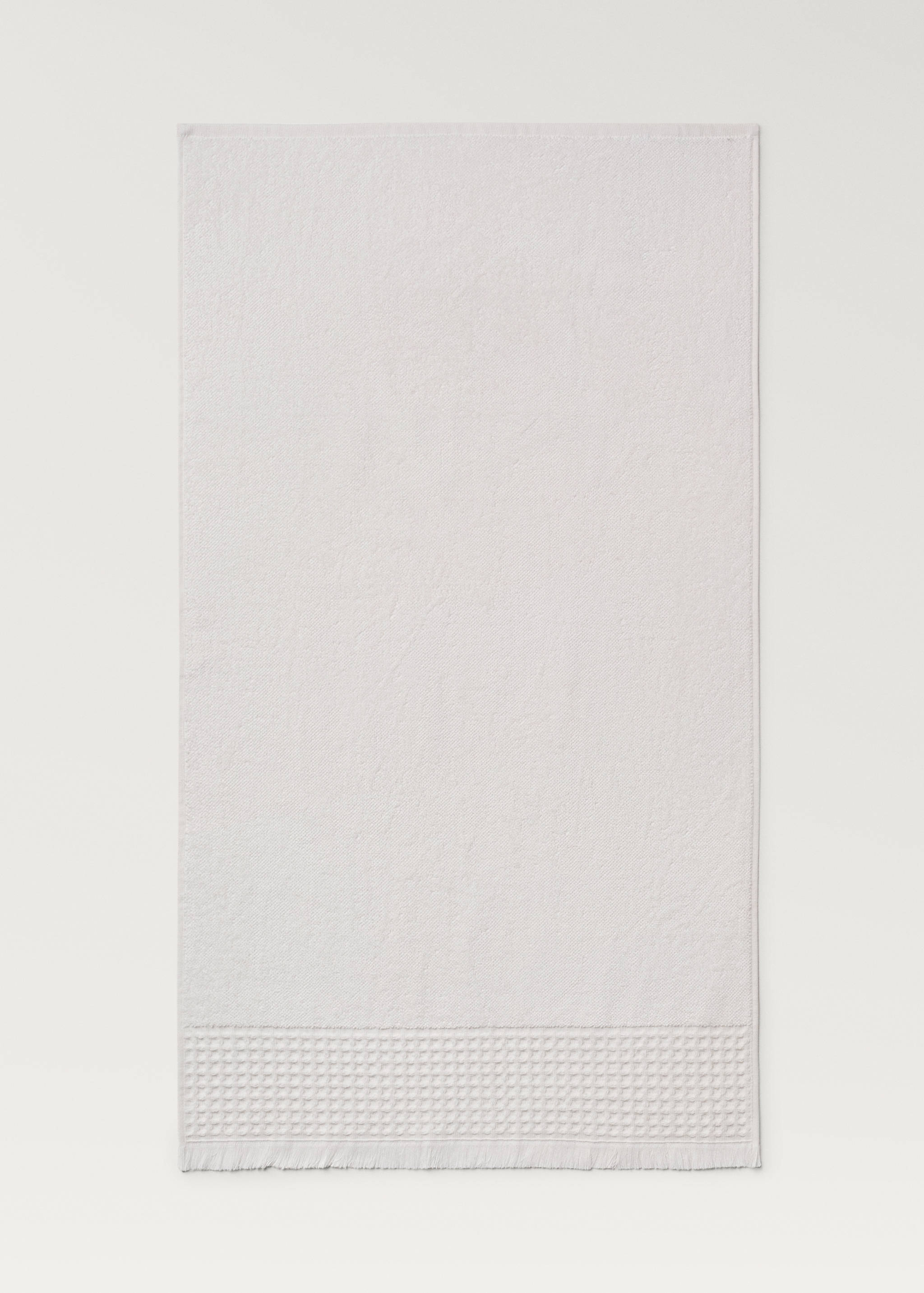 Bath towel with waffle trim and fringe - Details of the article 4