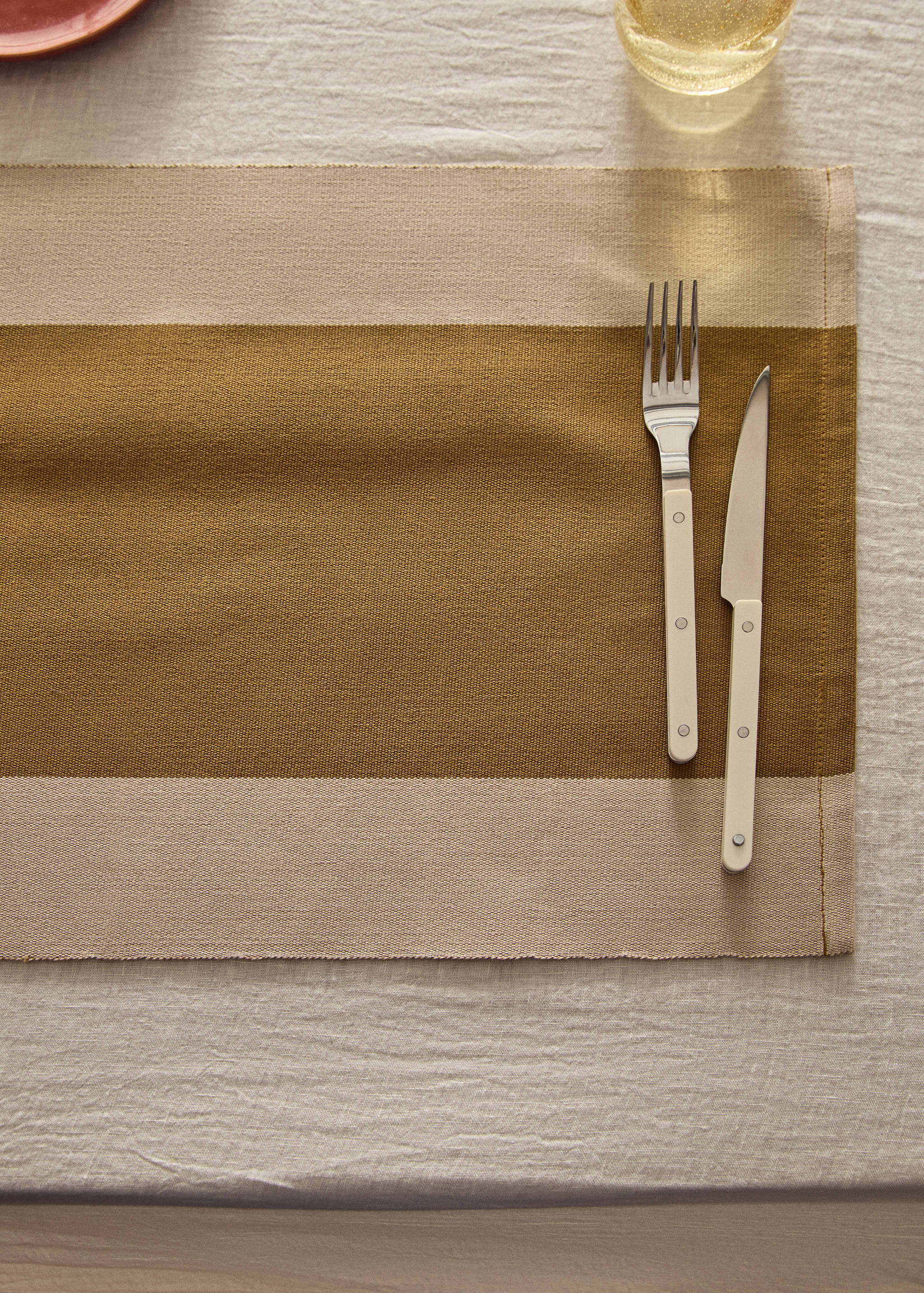 Βαμβακερά σουπλά από νήμα βαμμένο με ριγέ σχέδιο - Γενικό πλάνο