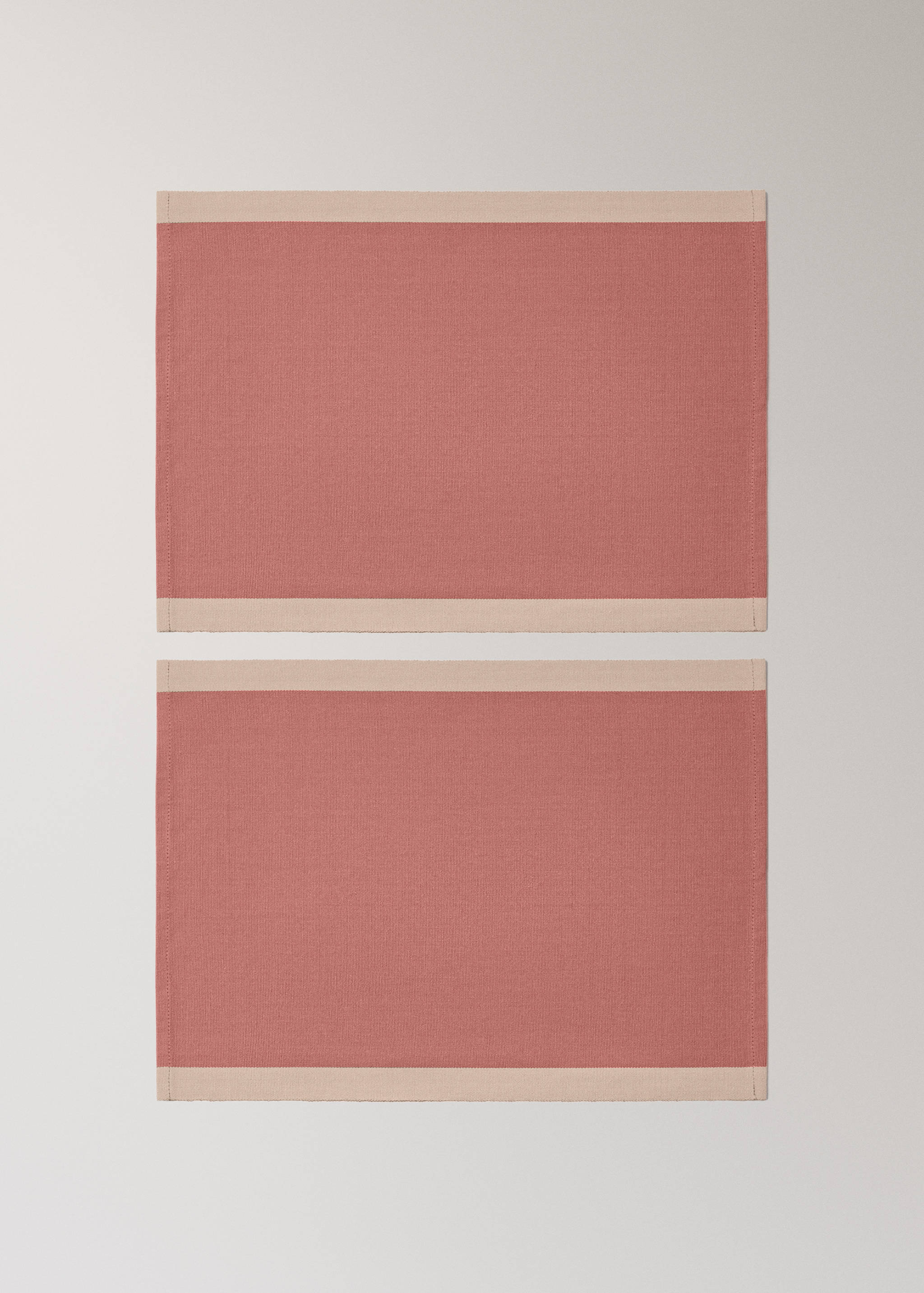 Βαμβακερά σουπλά από νήμα βαμμένο με ριγέ σχέδιο - Προϊόν χωρίς μοντέλο