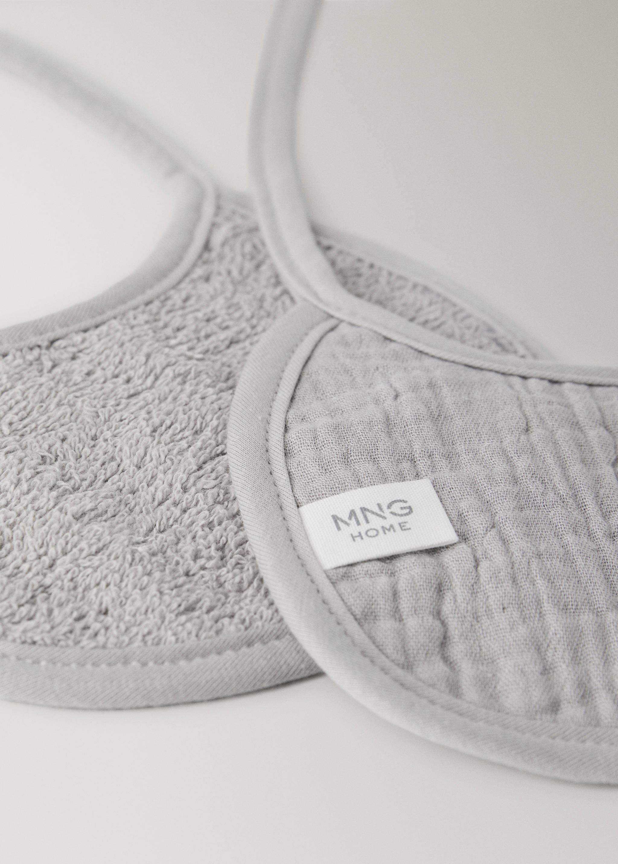 Cotton gauze bib - Details of the article 2