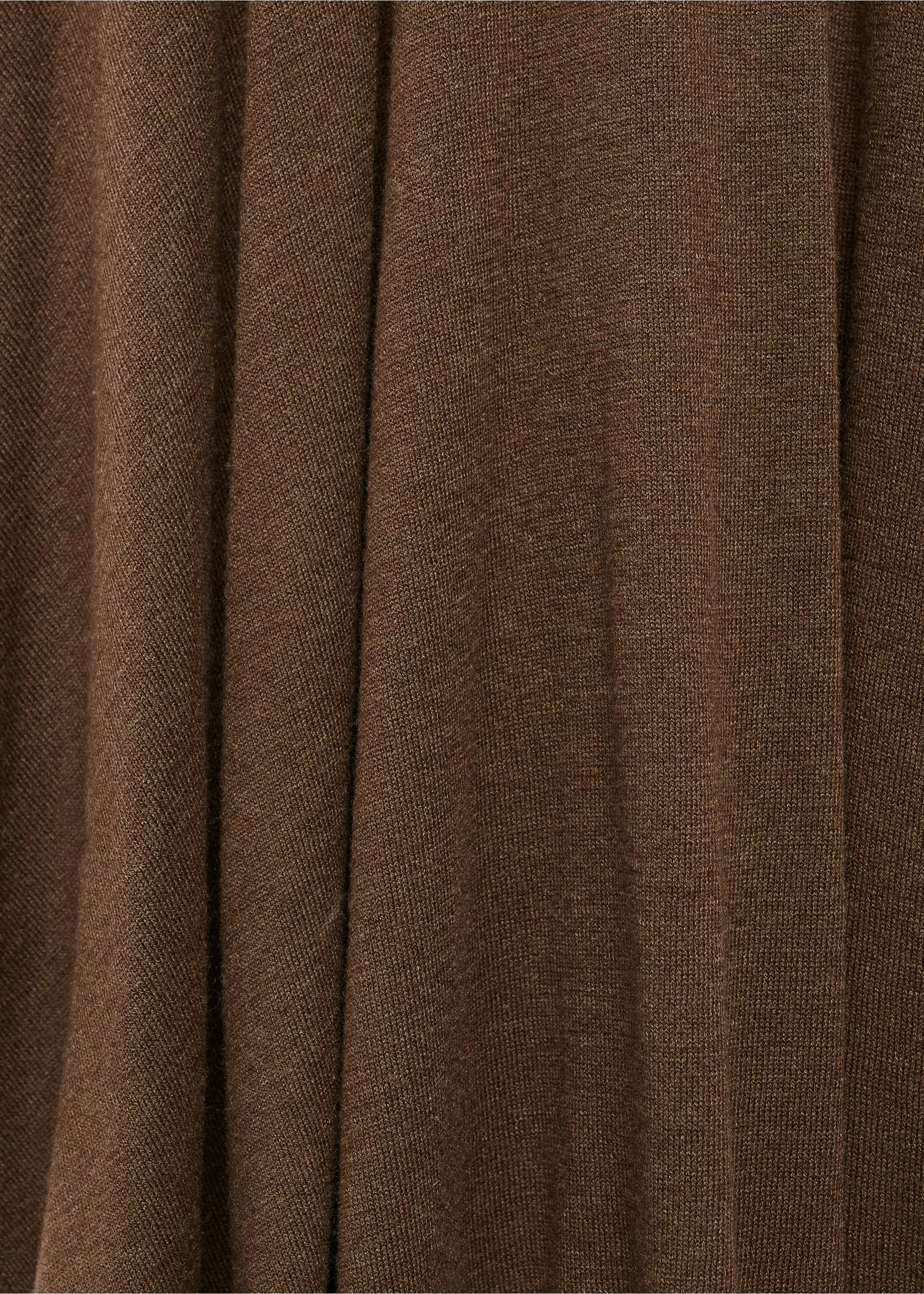 Asymmetrical low-knit dress - Details of the article 8, Caramel. Ref: 87034072-00.
