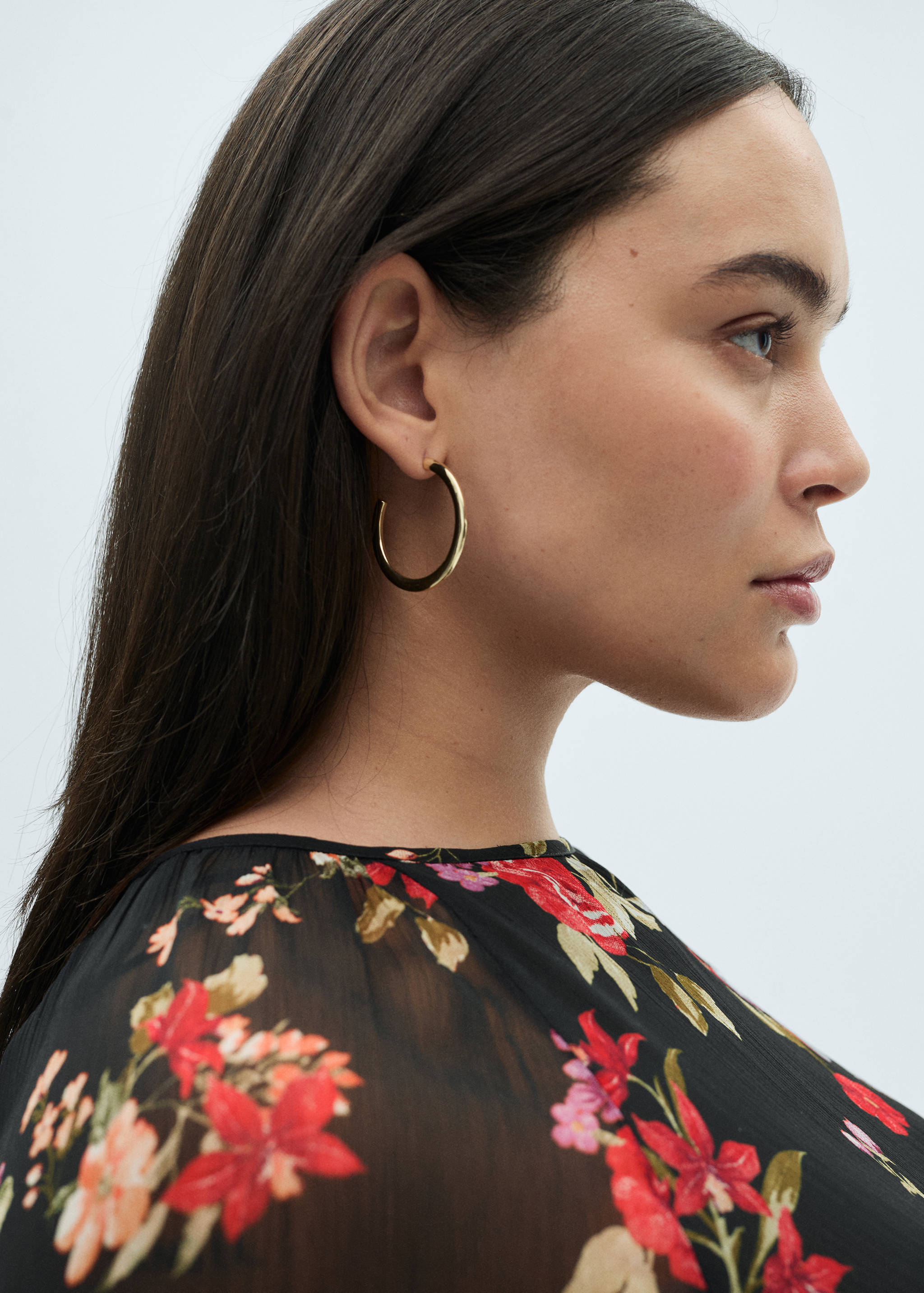 Блузка с цветочным принтом и воланами - Деталь изделия 4