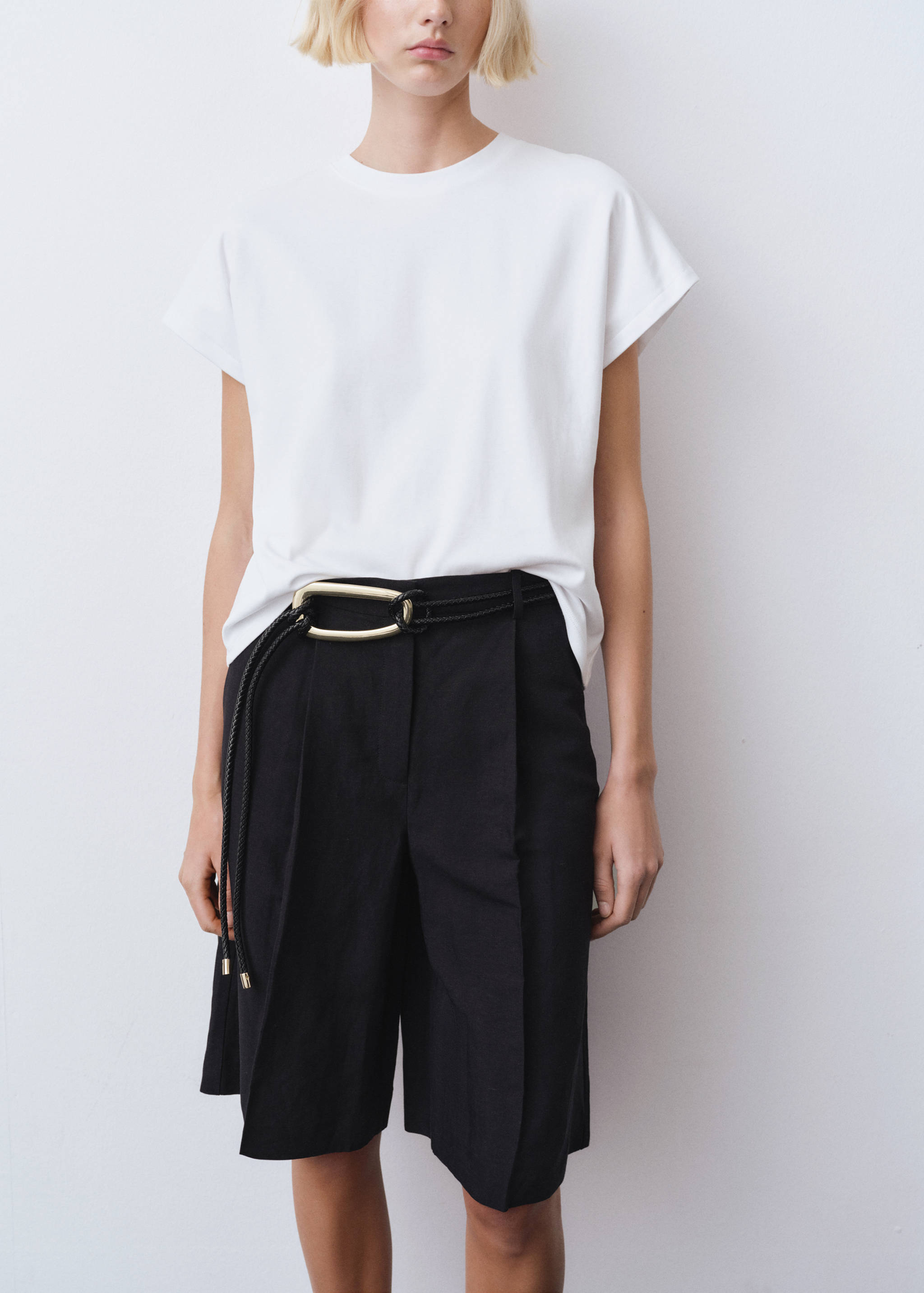 Rounded neck cotton t-shirt - Details of the article 6