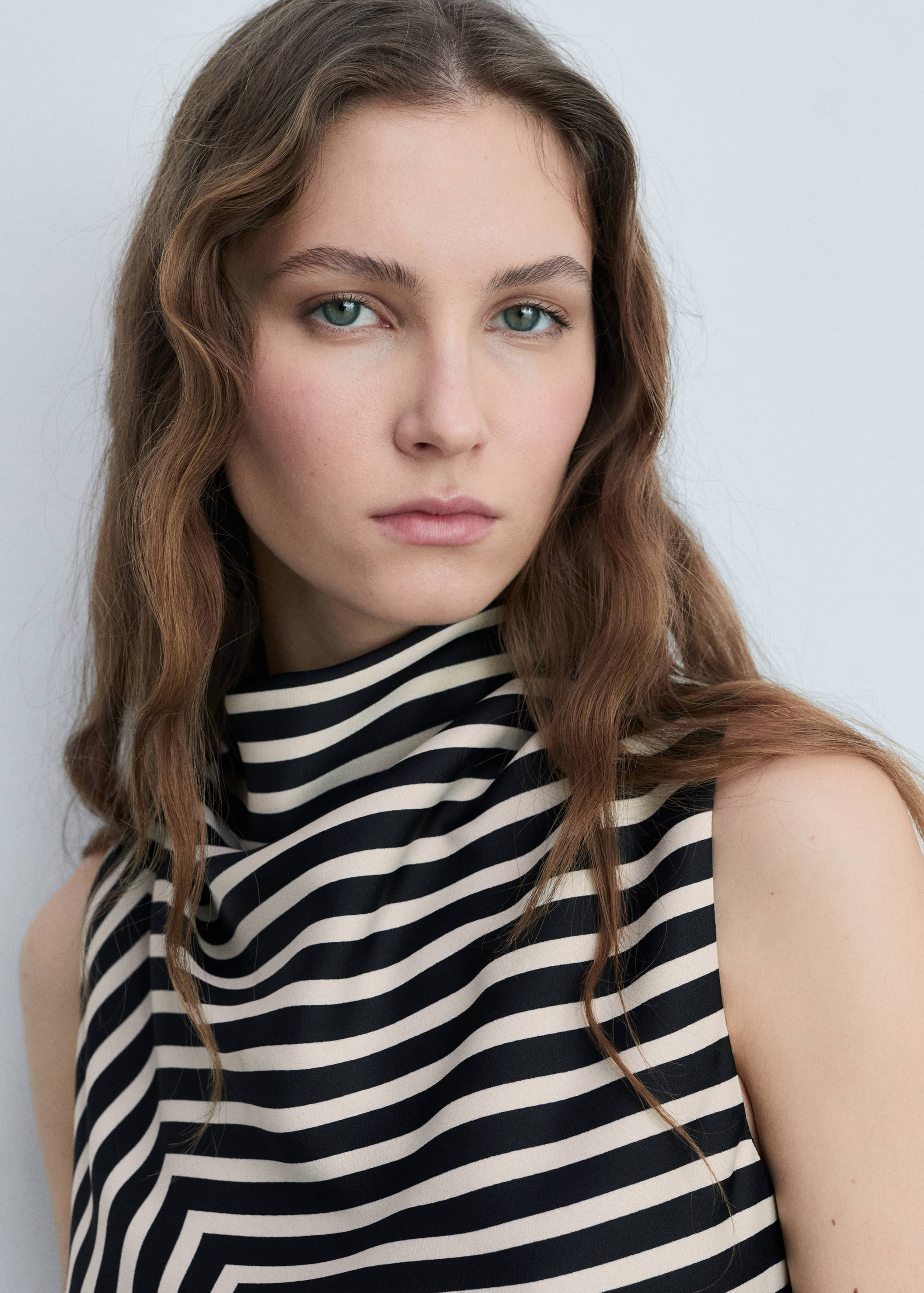 Asymmetrical stripe-print dress - Details of the article 1