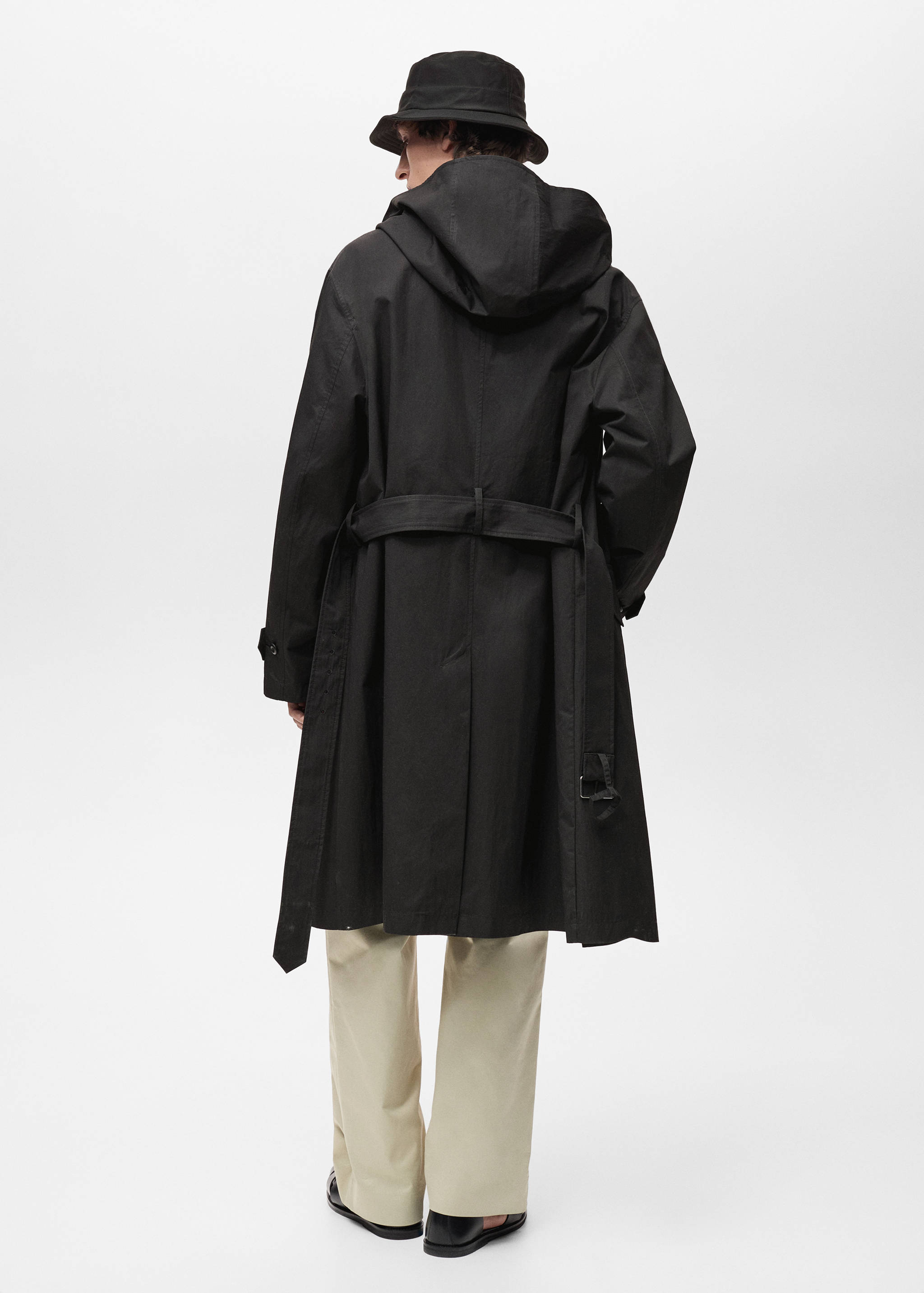 Trench coat with belt and hood - Reverse of the article