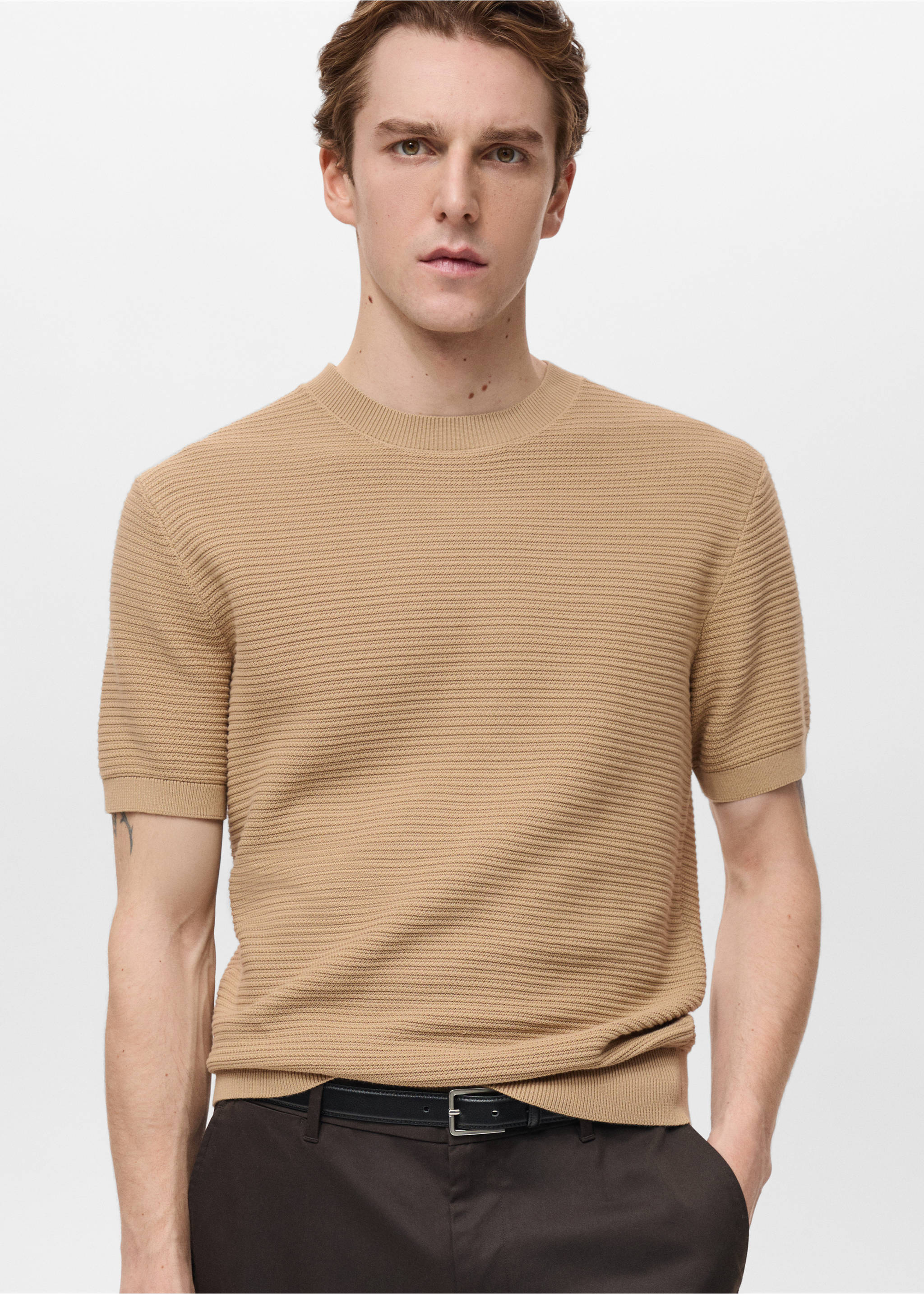 Fijngebreid, gestructureerd T-shirt - Middenvlak, Middenbruin. Ref: 87034412-00.