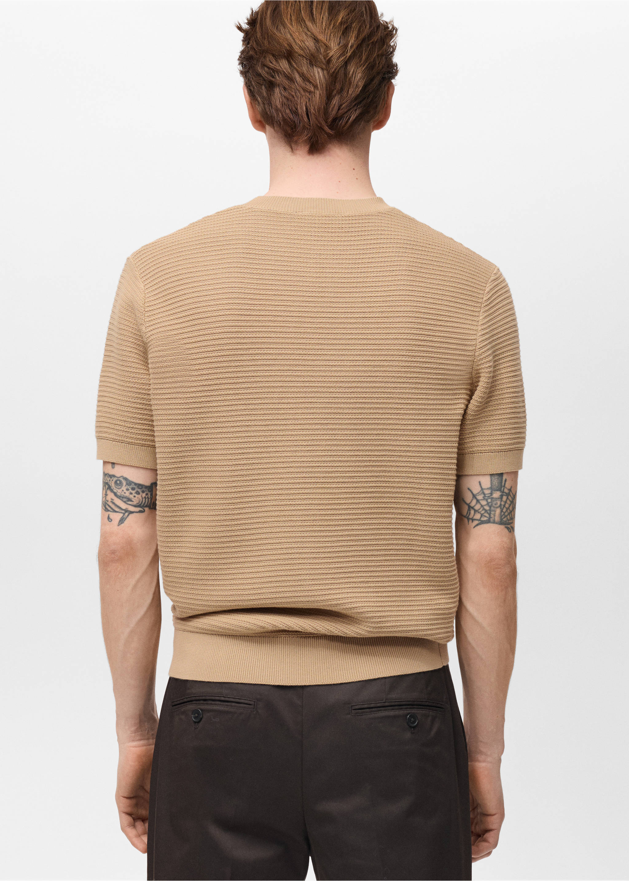 Fijngebreid, gestructureerd T-shirt - Achterkant van het artikel, Middenbruin. Ref: 87034412-00.