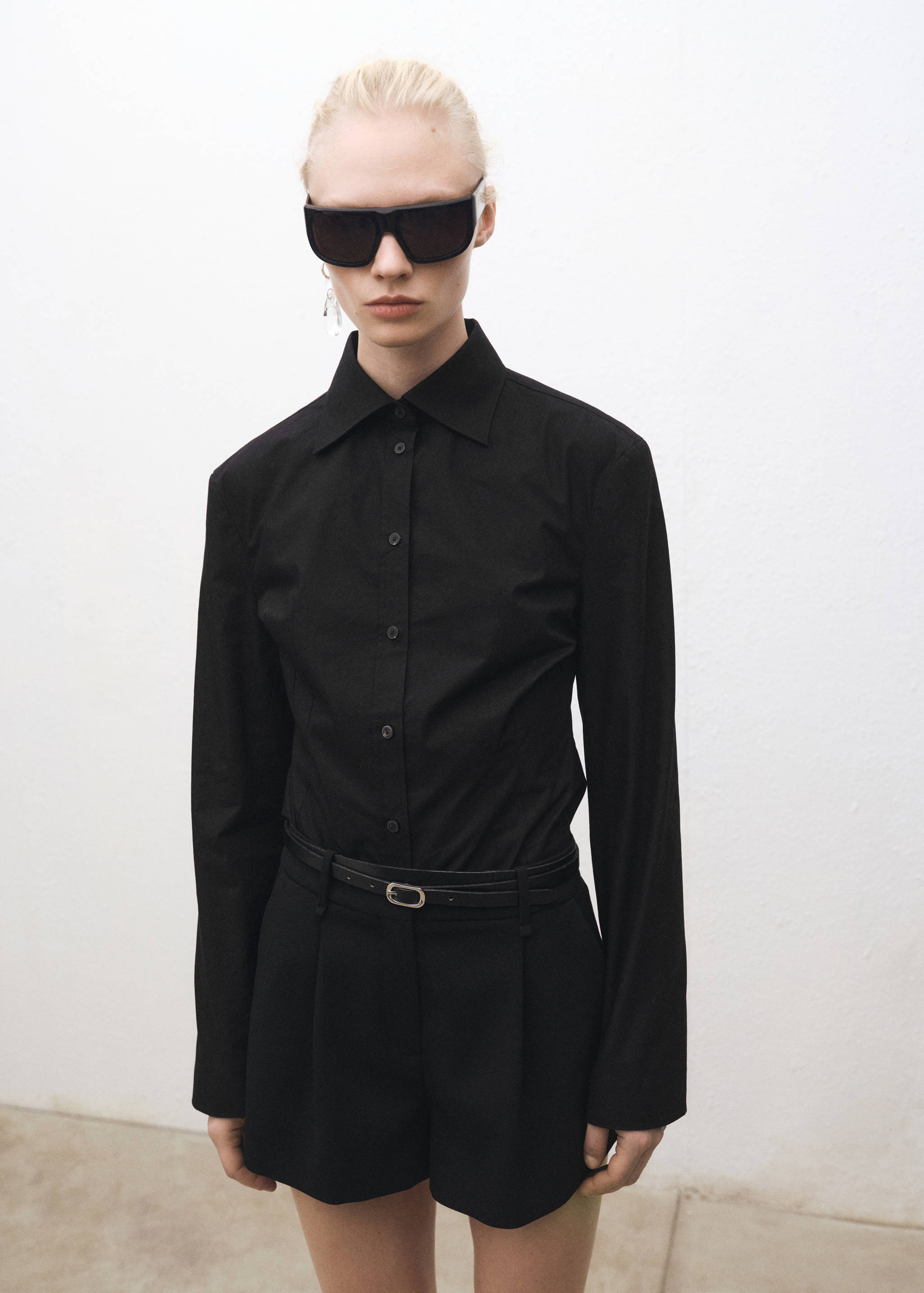 Suit shorts with pleat detail - Medium plane