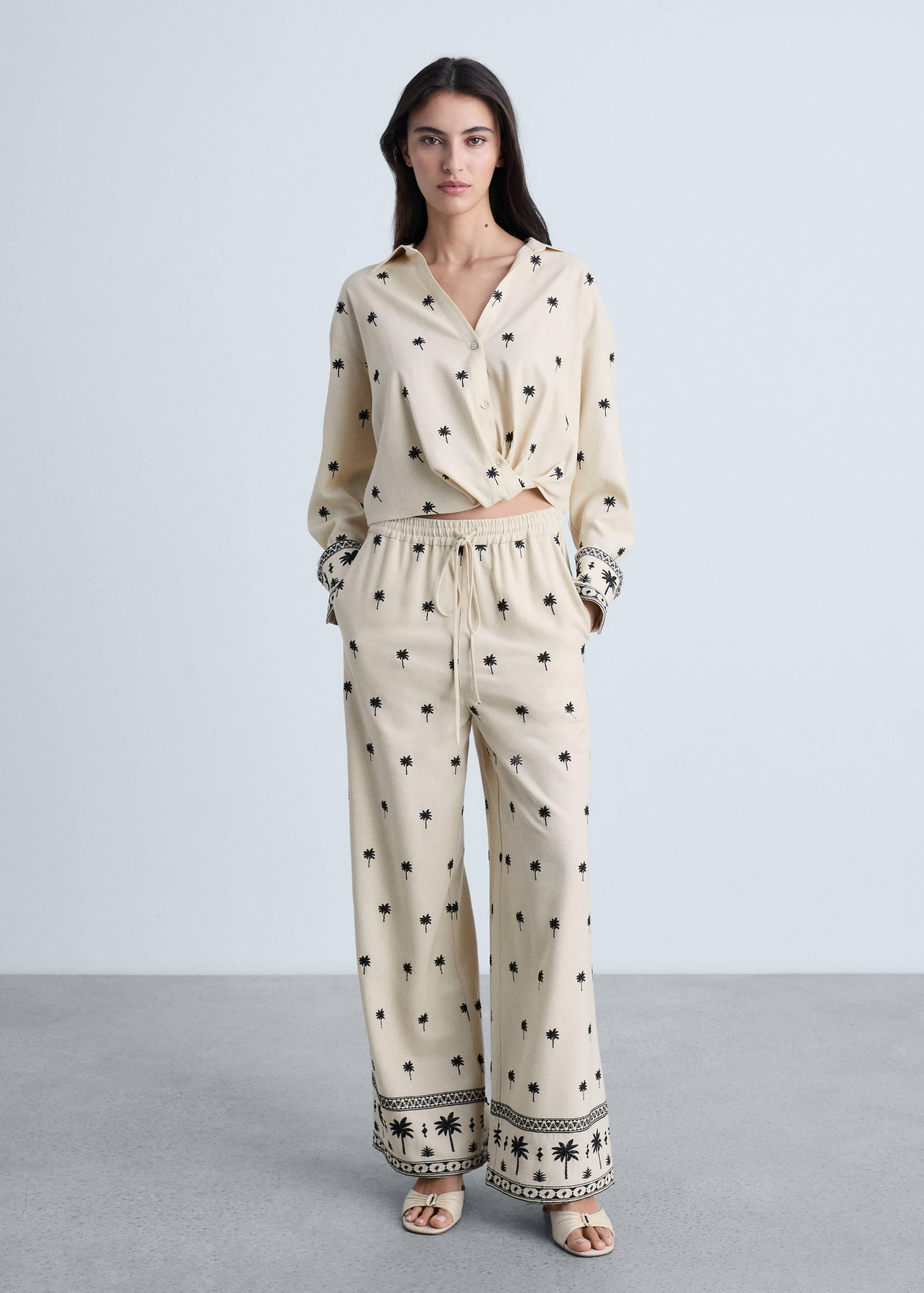 Pantalon droit brodé - Plan général