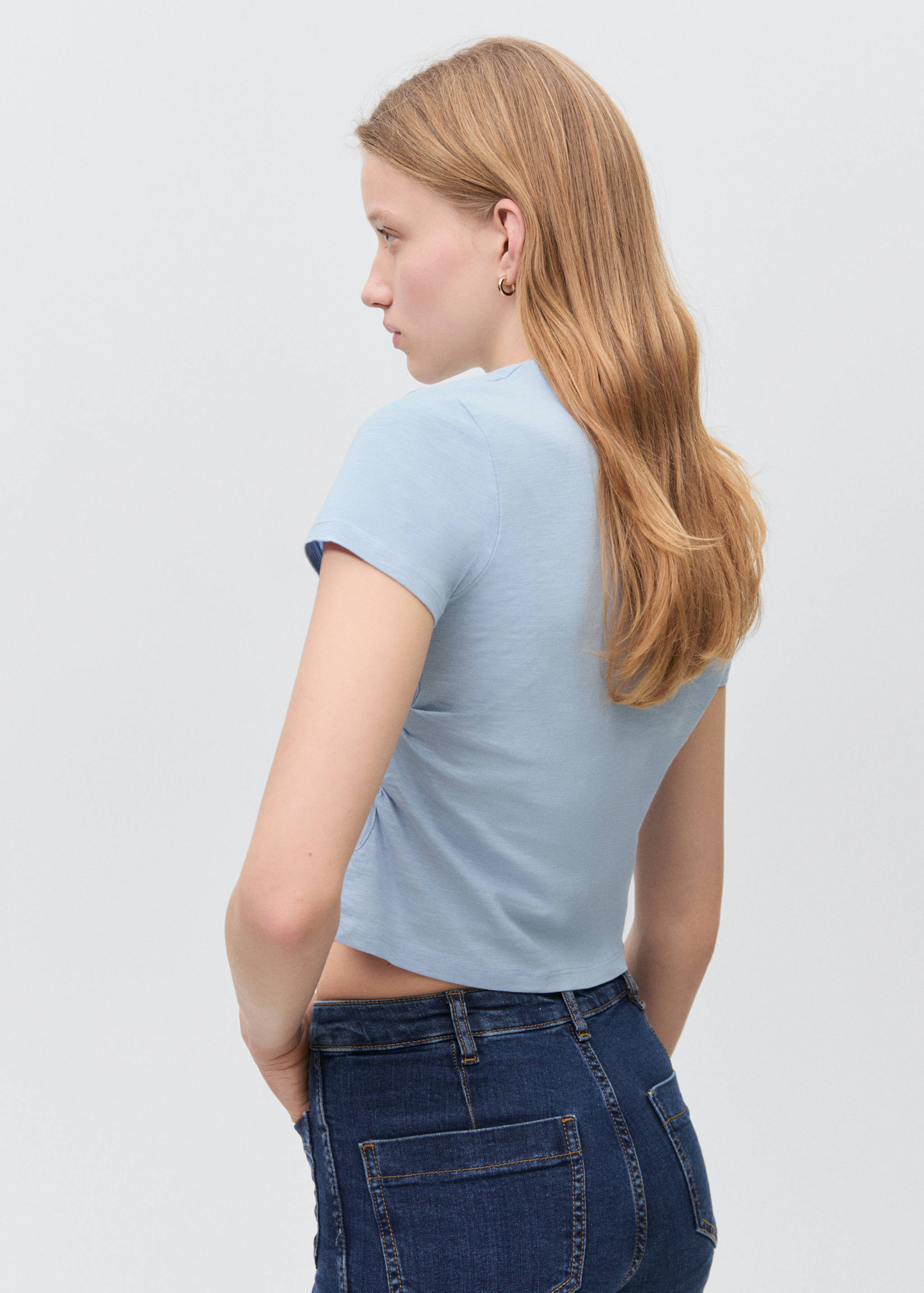 Knot detail T-shirt - Reverse of the article