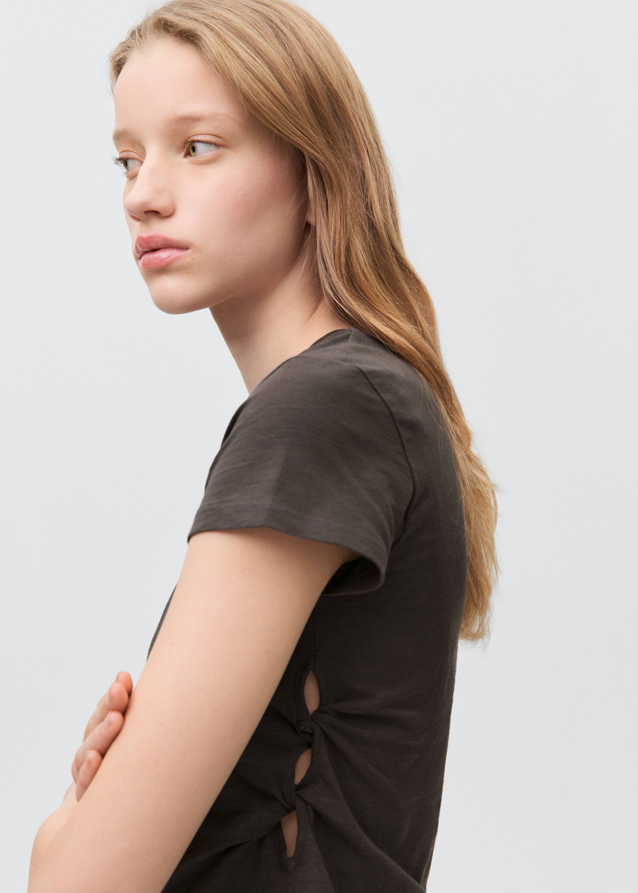 Shirt mit geknotetem Detail - Detail des Artikels 1