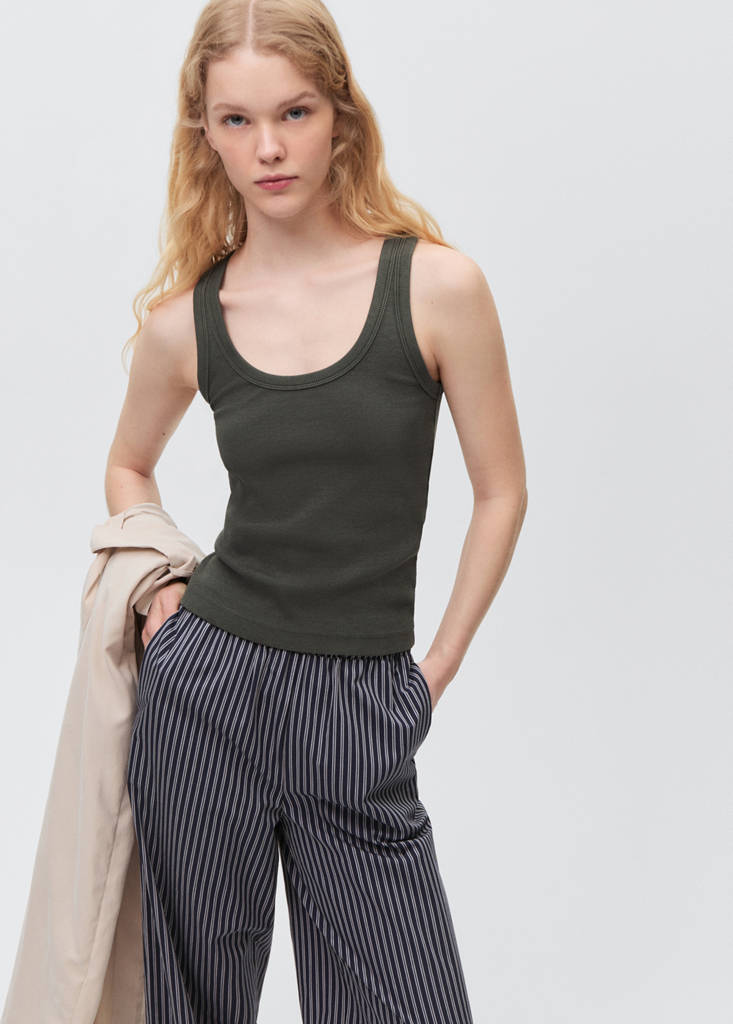 Ribbed top — Charcoal