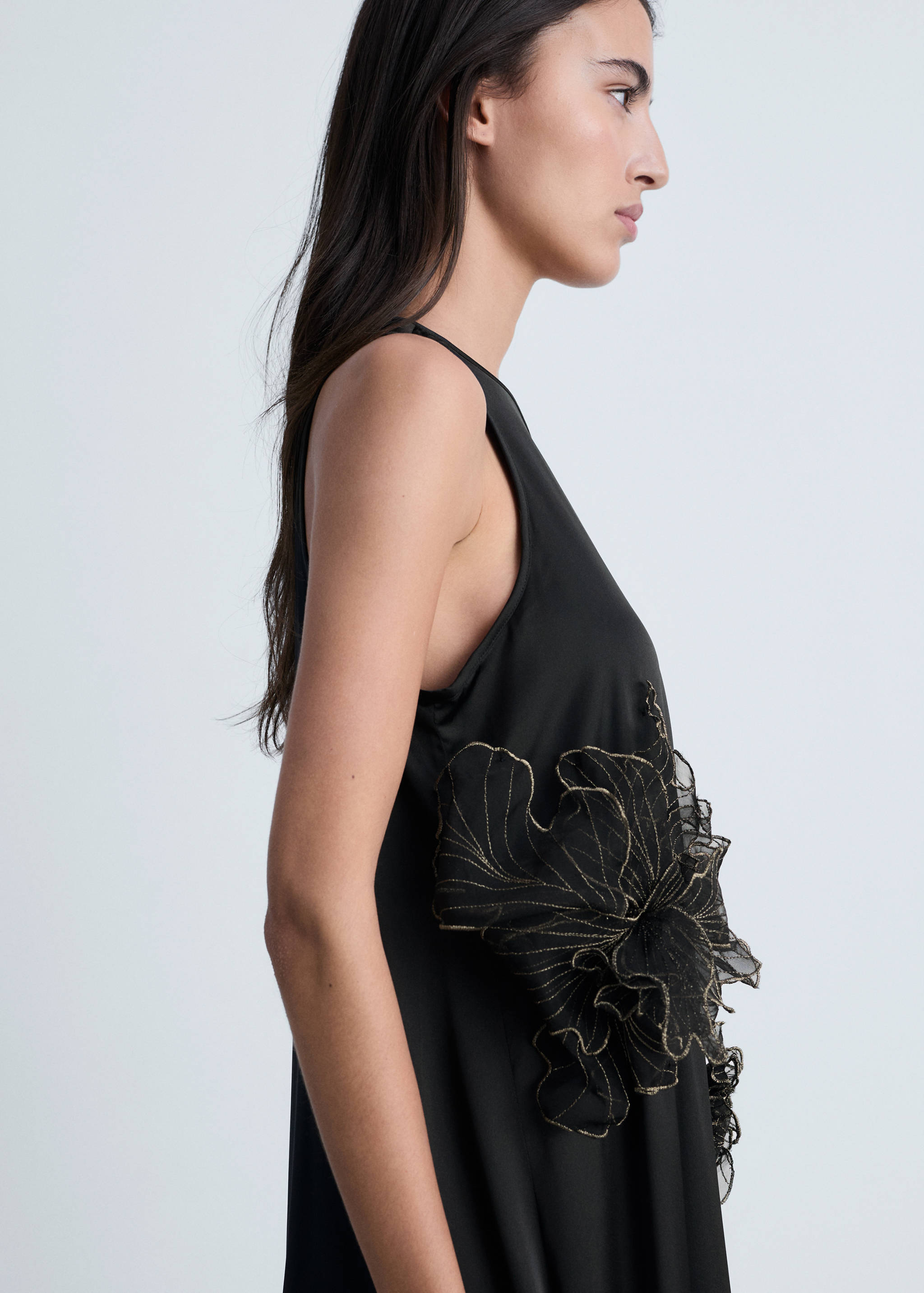 Robe satinée maxi-fleur - Détail de l'article 2