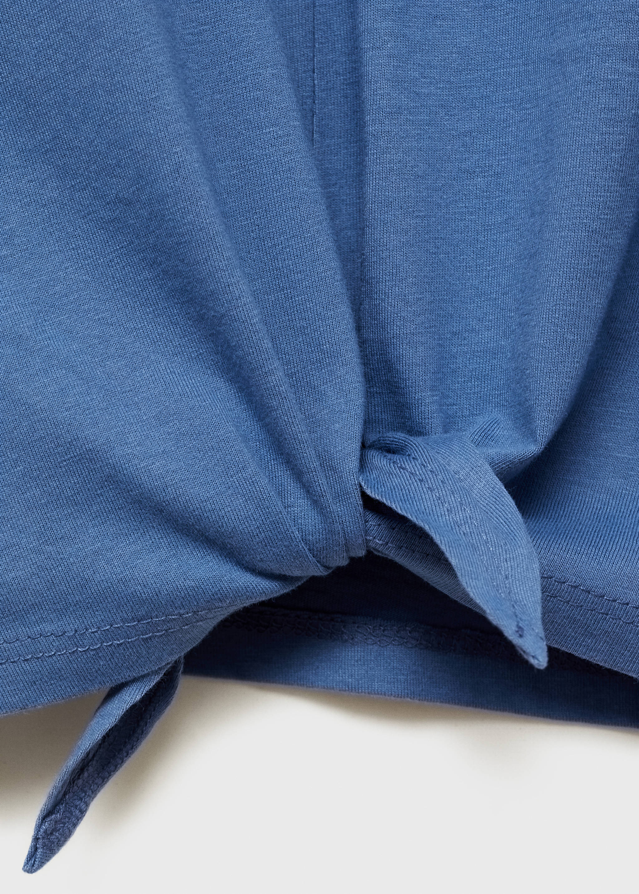 Cotton t-shirt with knot detail - Details of the article 0