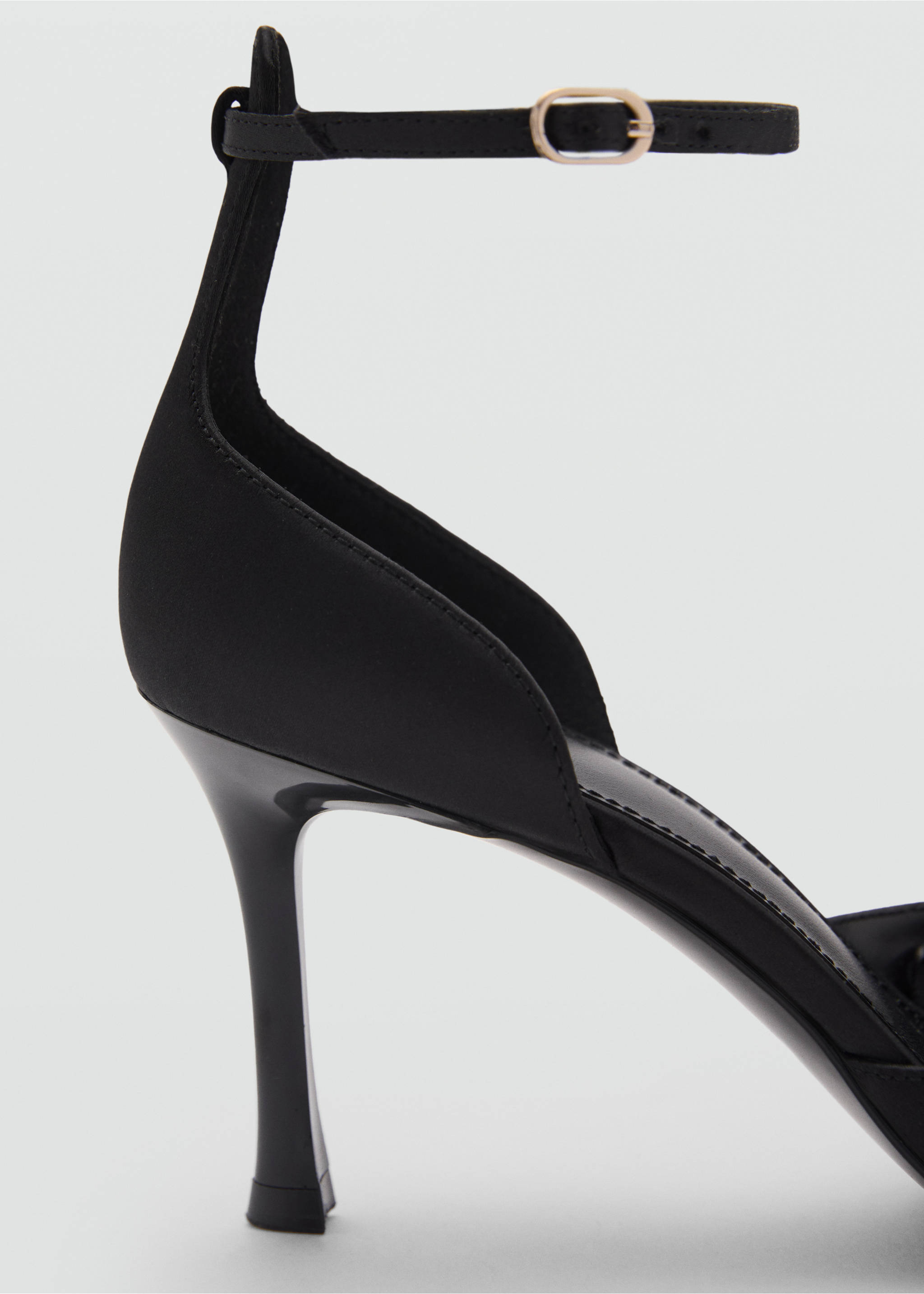 Ankle-cuff heel shoes - Details of the article 1, Black. Ref: 87034806-00.