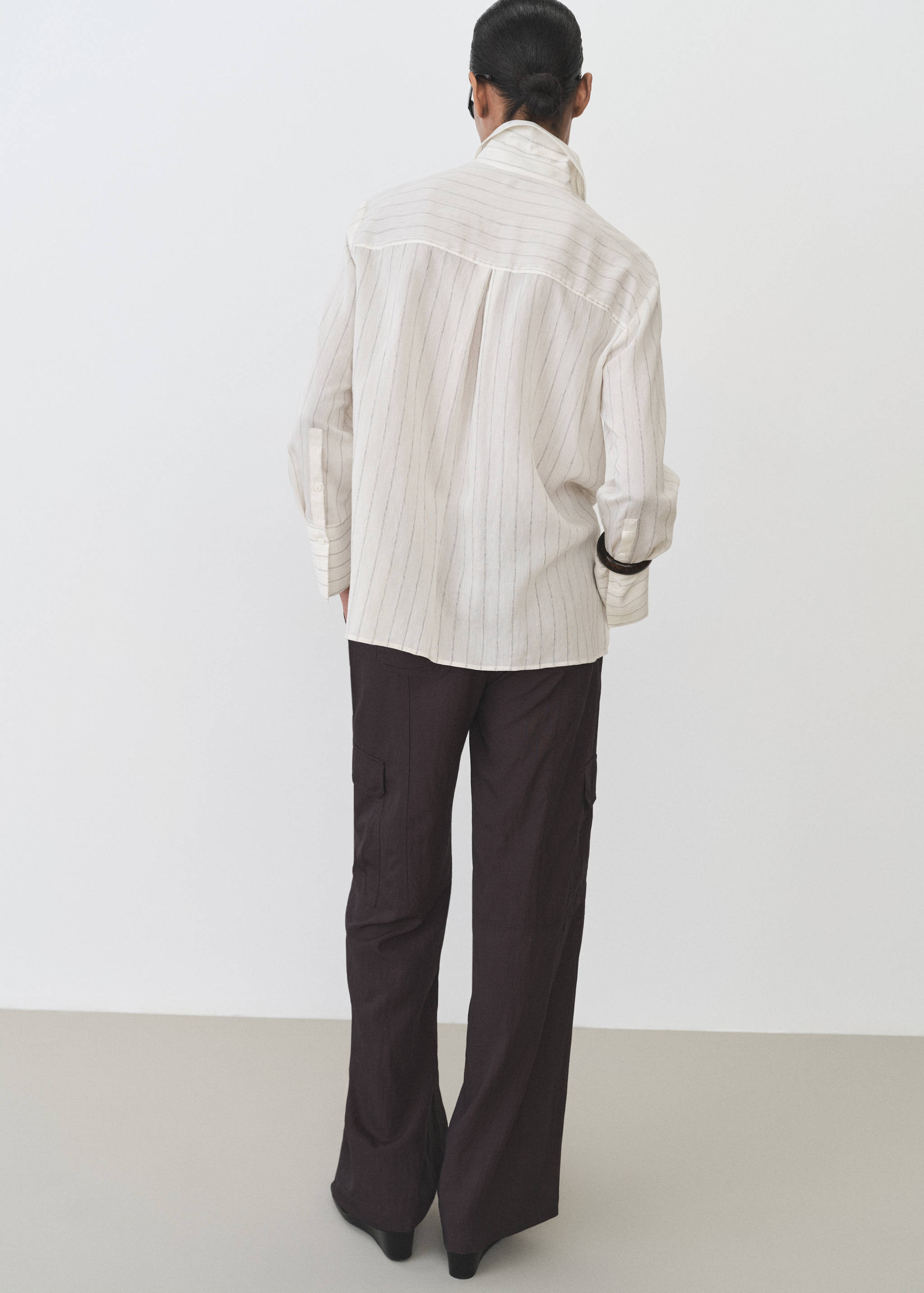 Stripe-print shirt - Reverse of the article