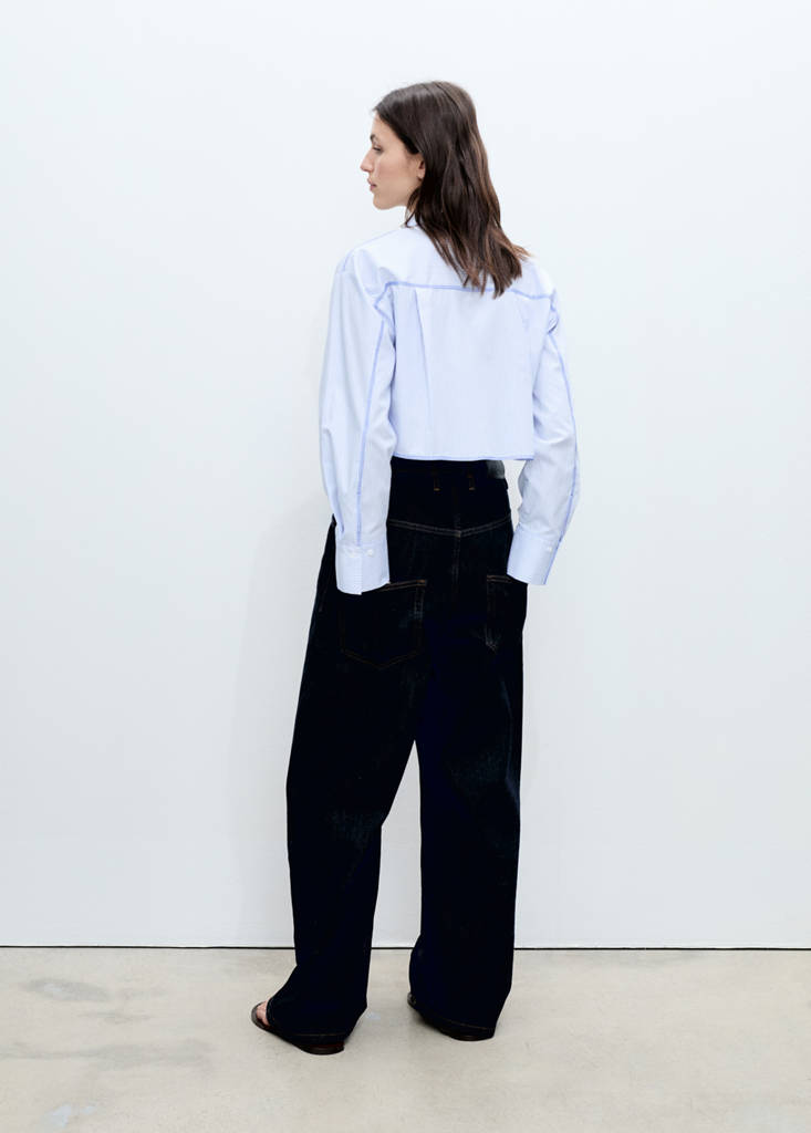 Striped cropped shirt with stitching detail — Blue