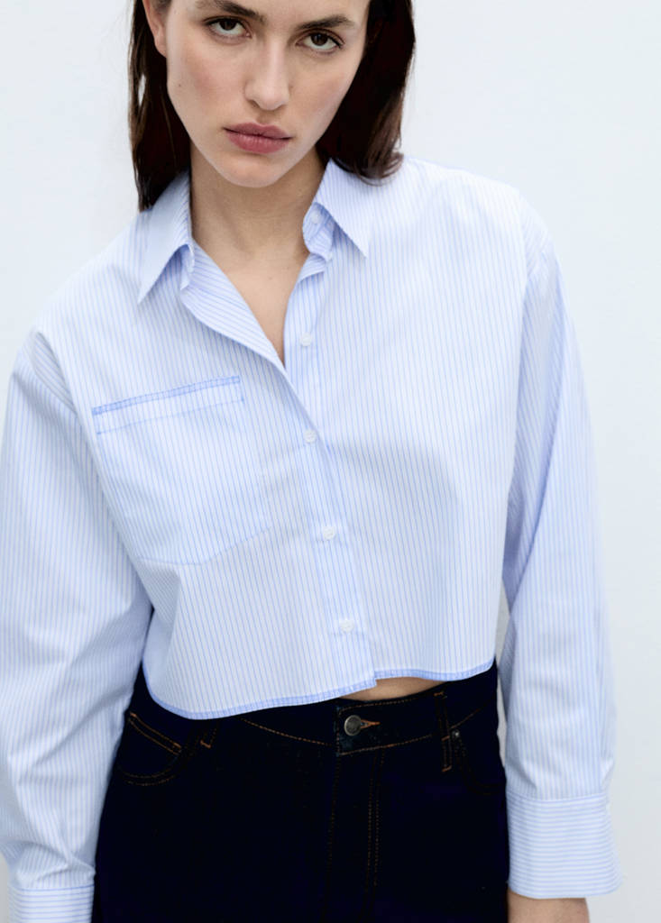 Striped cropped shirt with stitching detail — Blue