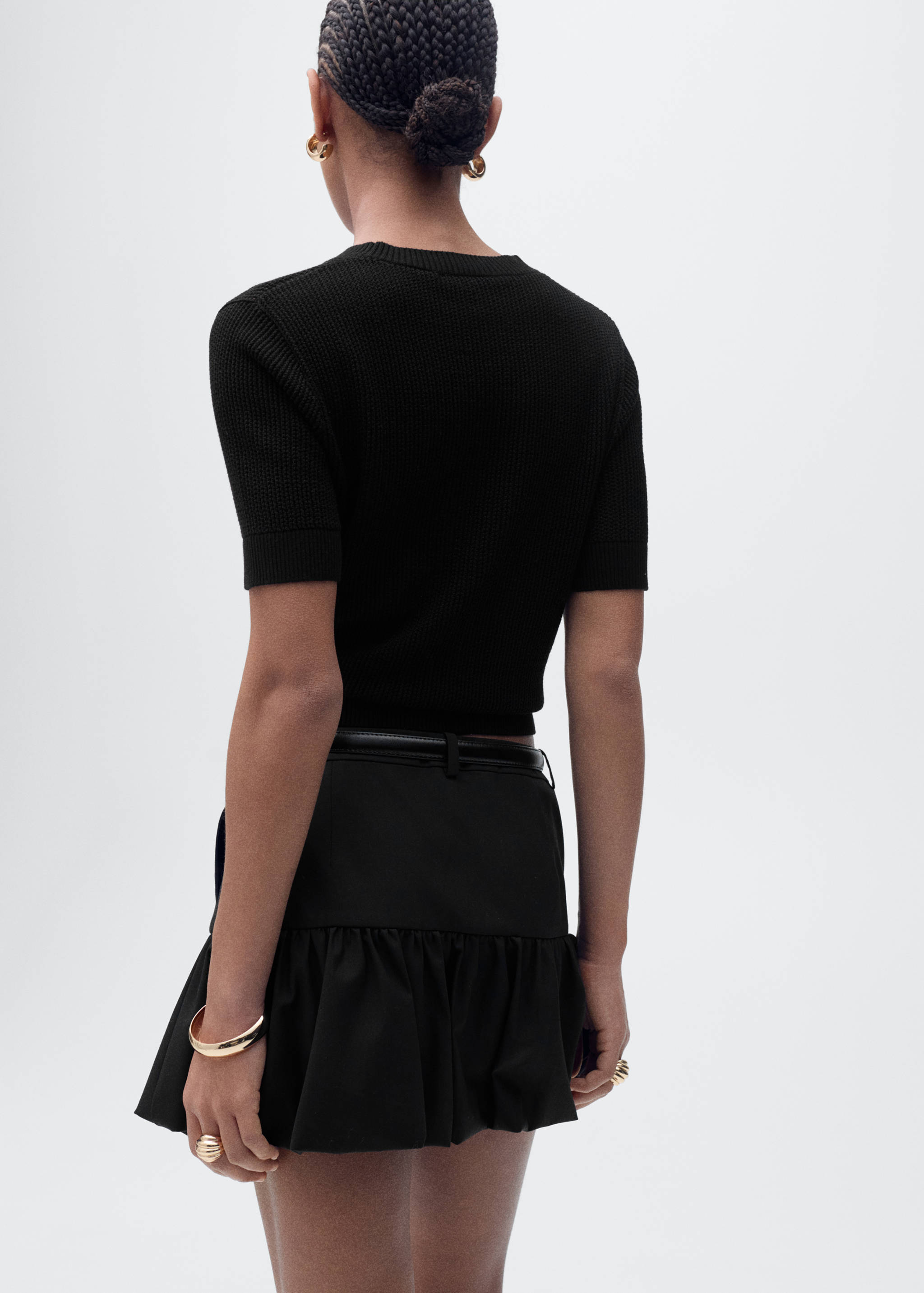 Short-sleeved knitted sweater with lace accents - Reverse of the article