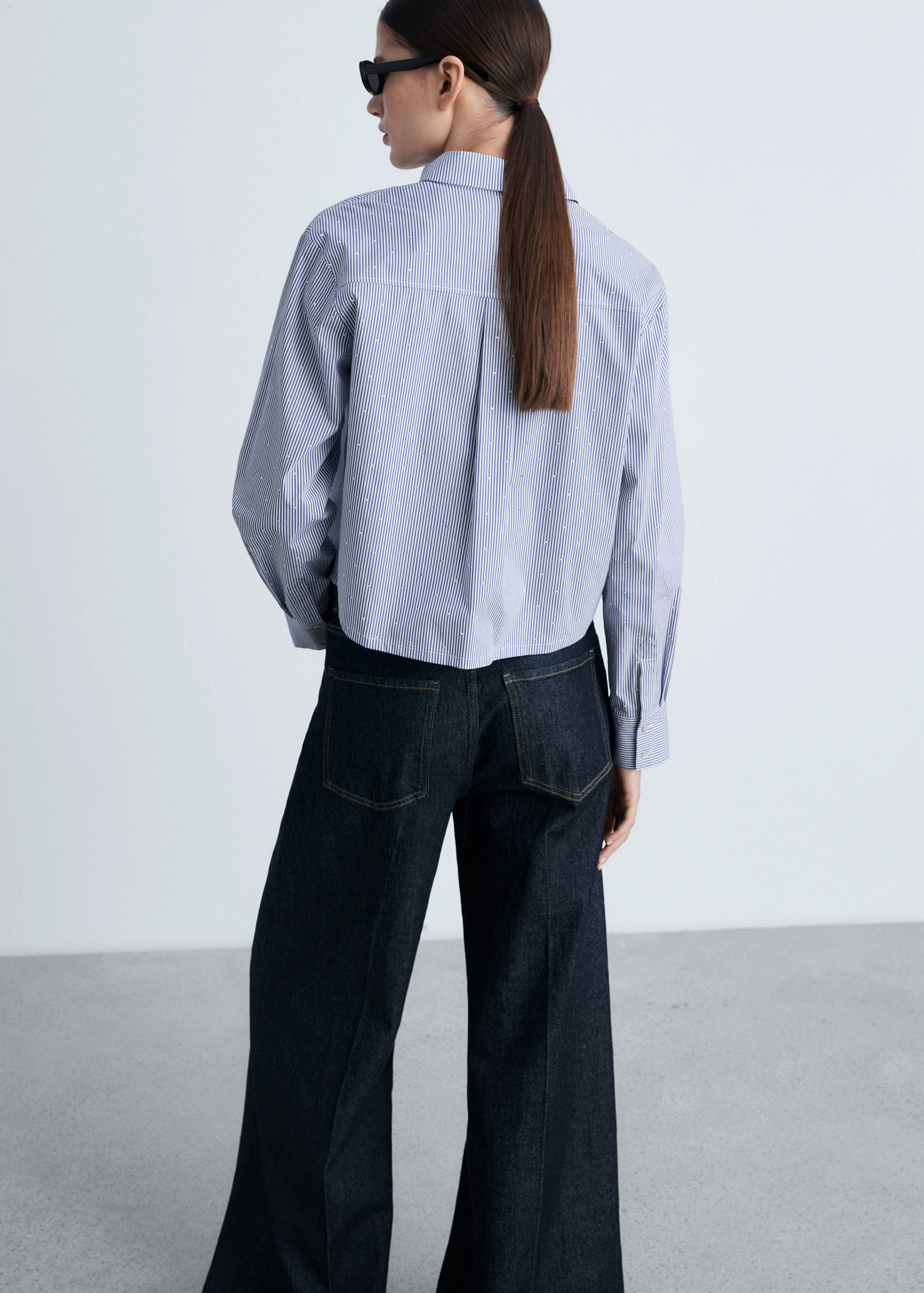 Striped shirt with rhinestone detail - Reverse of the article