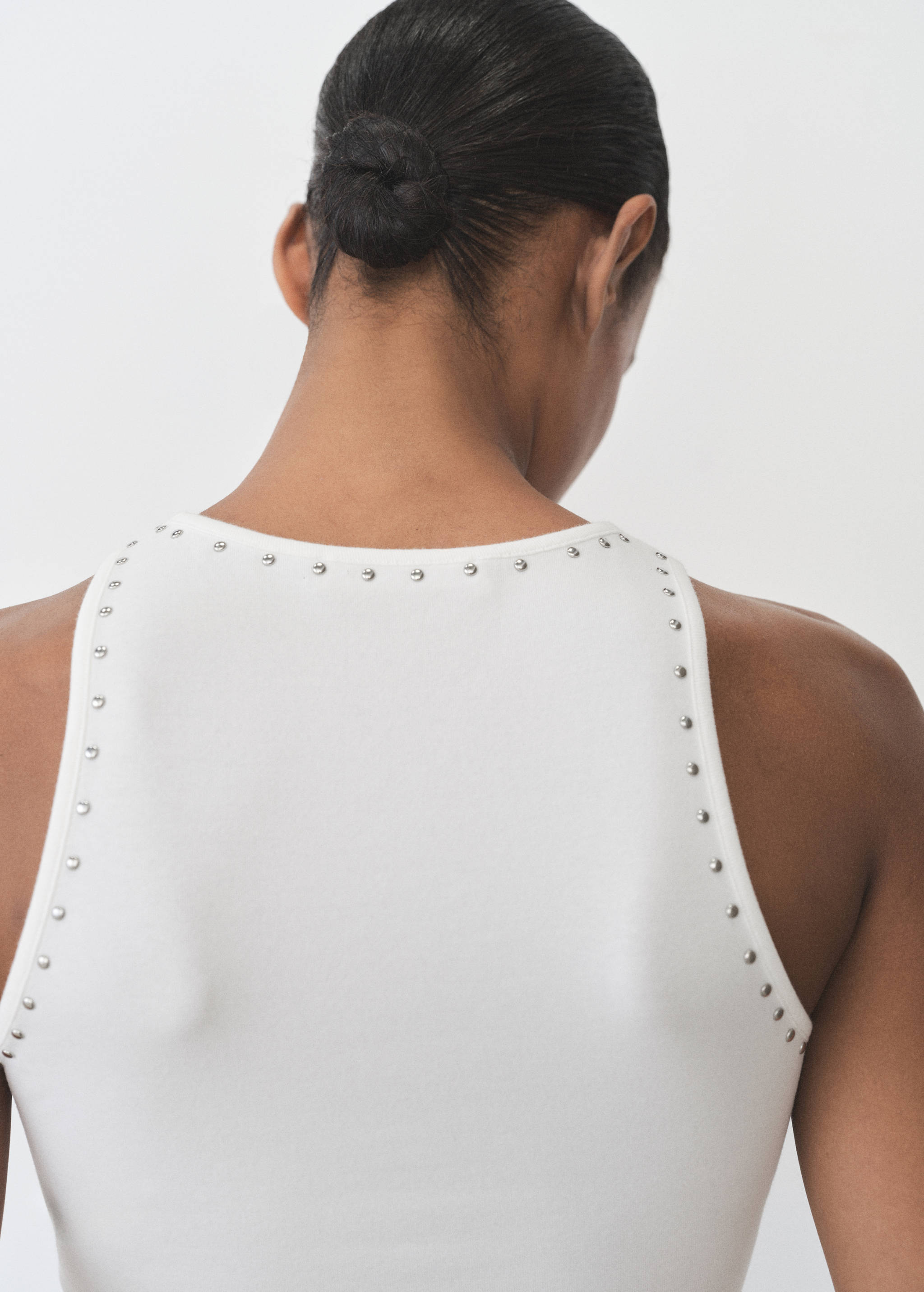 Cotton top with stud detail - Reverse of the article