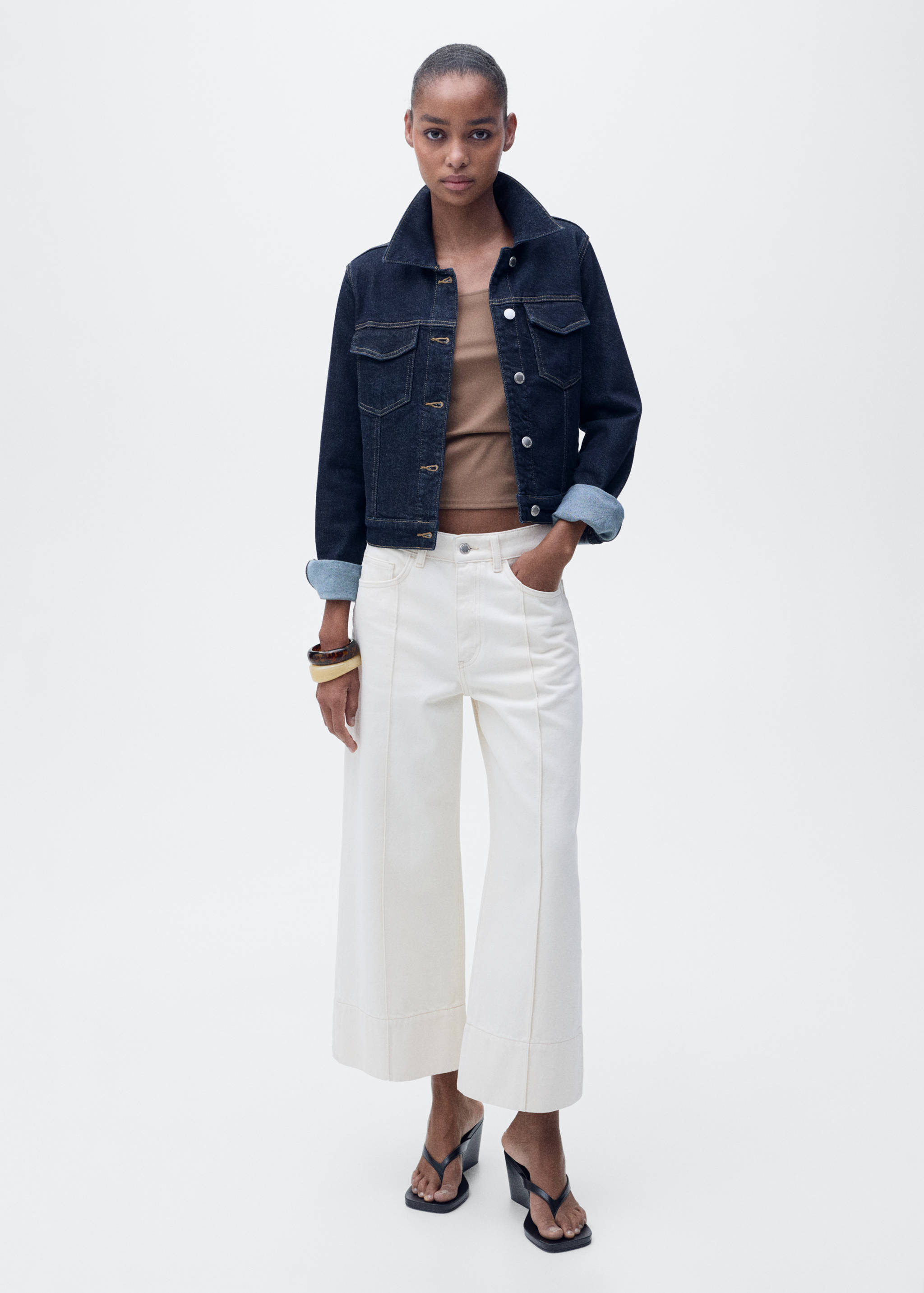 Fitted top with thin straps - General plane