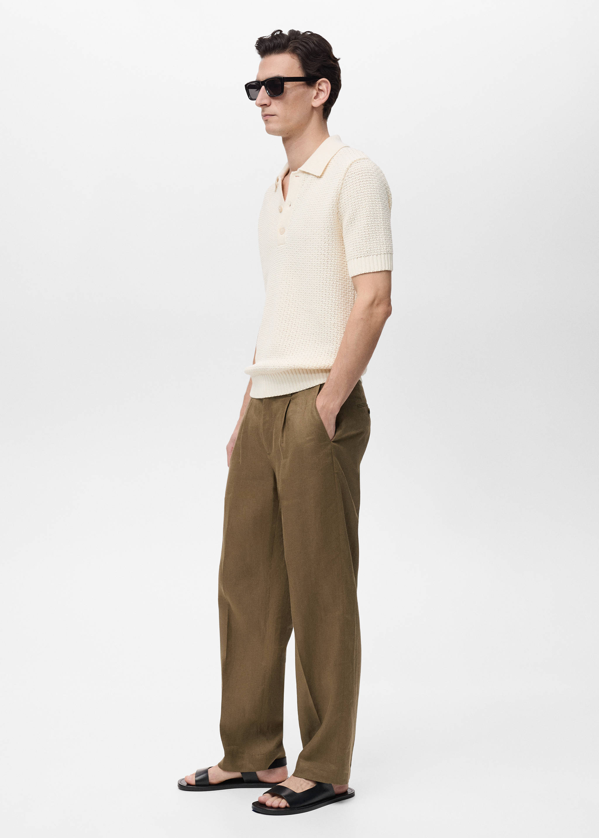 100% linen pleated trousers - Details of the article 2