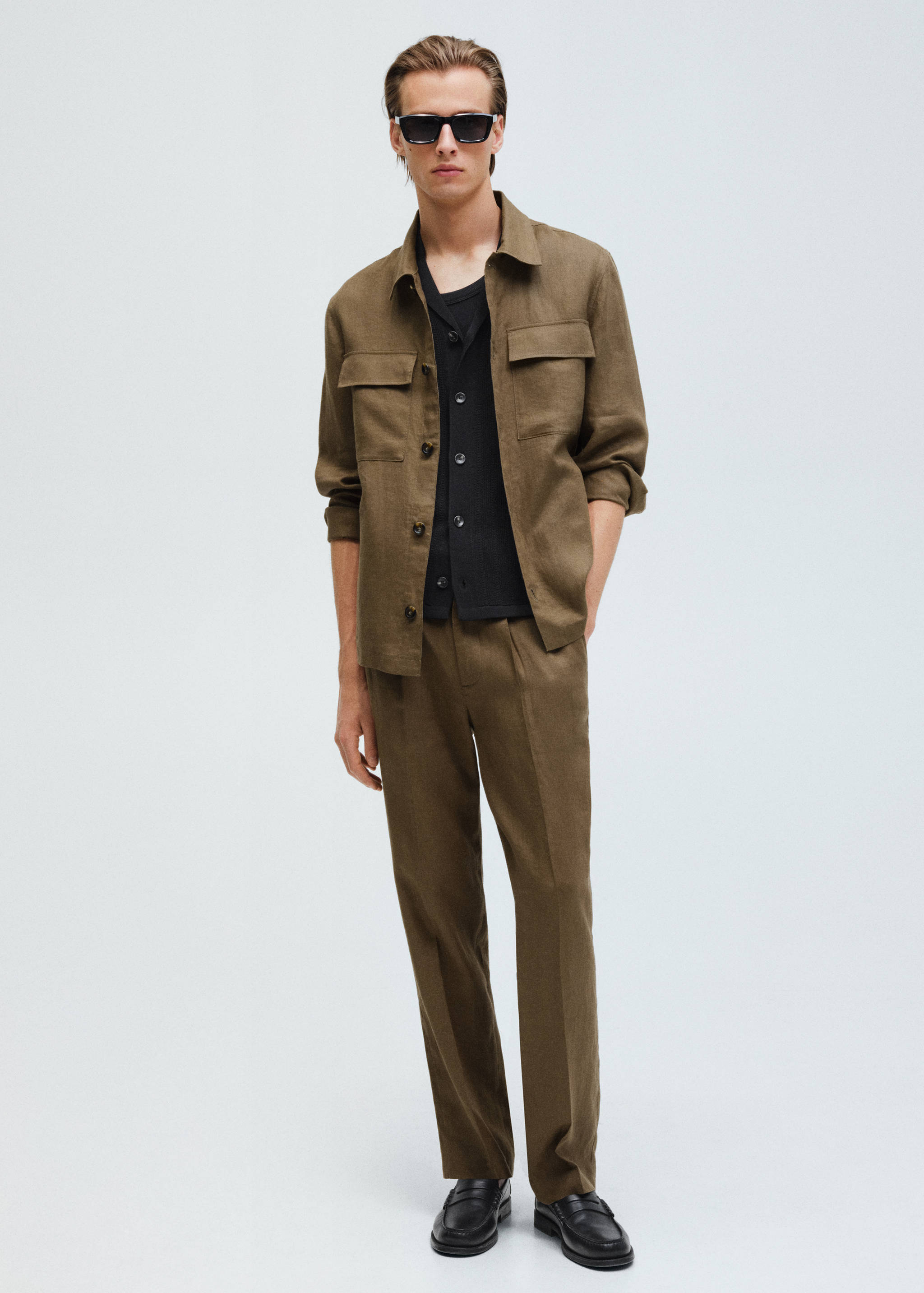 100% linen pleated trousers - Details of the article 9