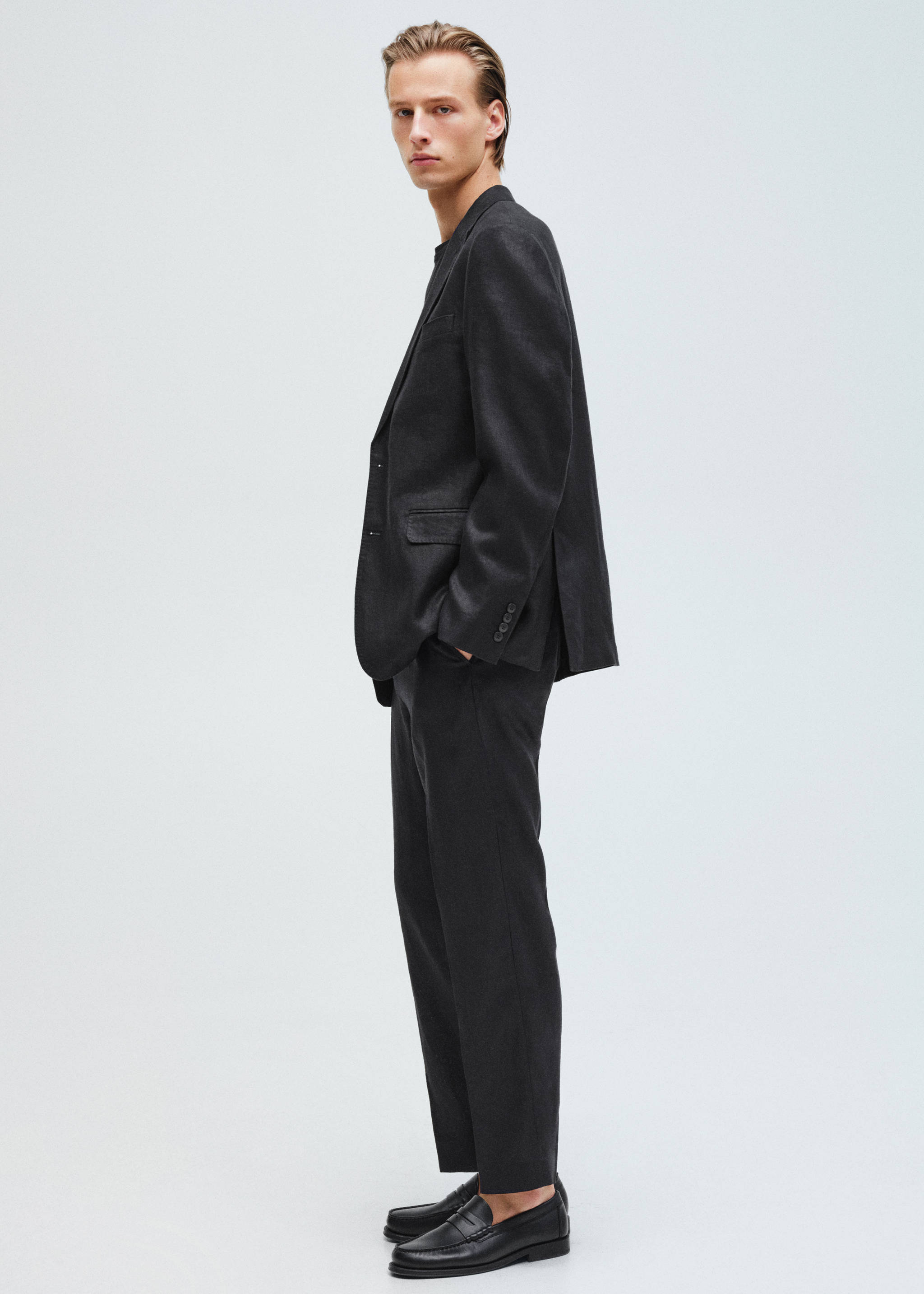 100% linen regular-fit trousers - Details of the article 5