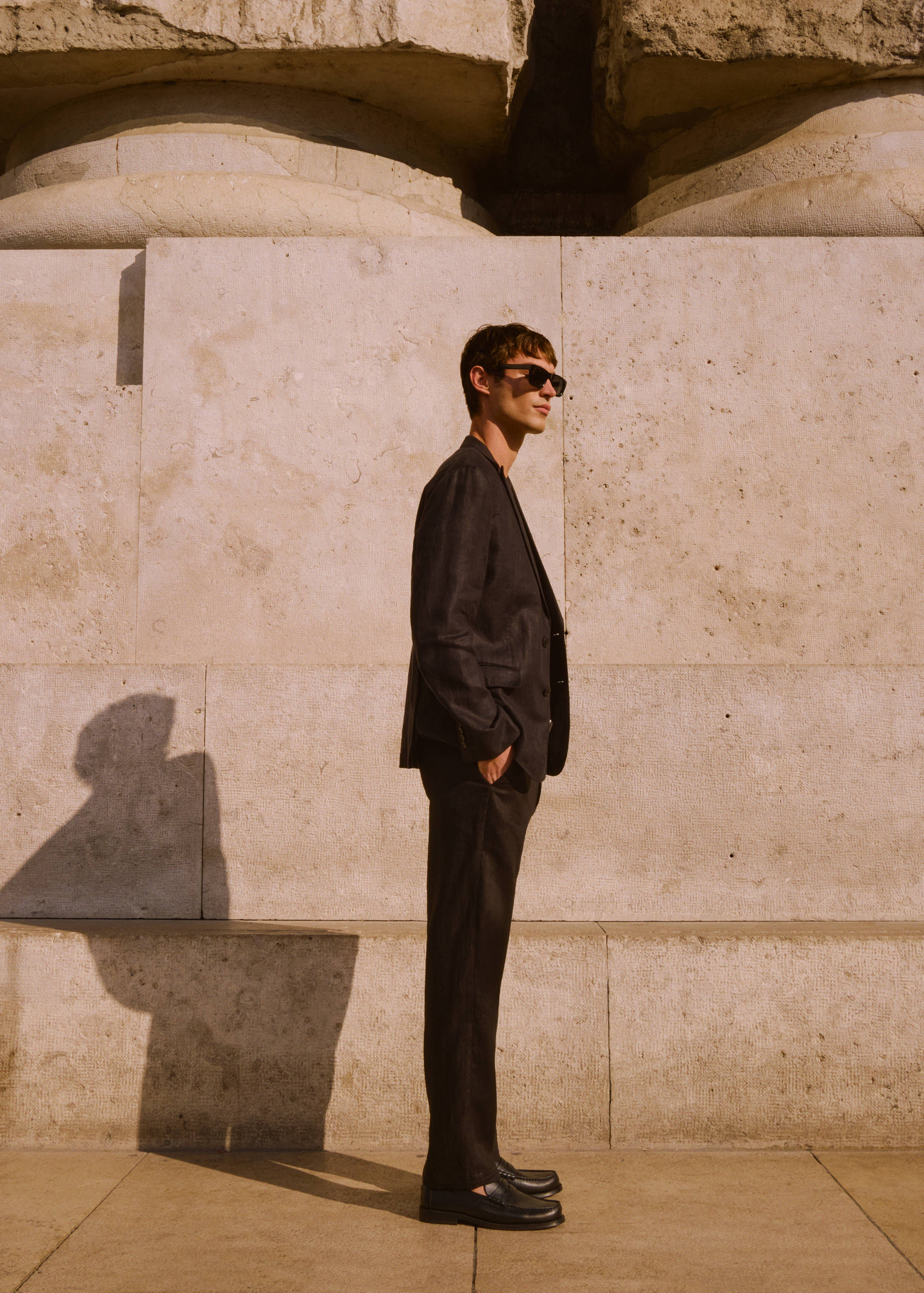 Amalfi 100% linen slim-fit suit jacket - Details of the article 5