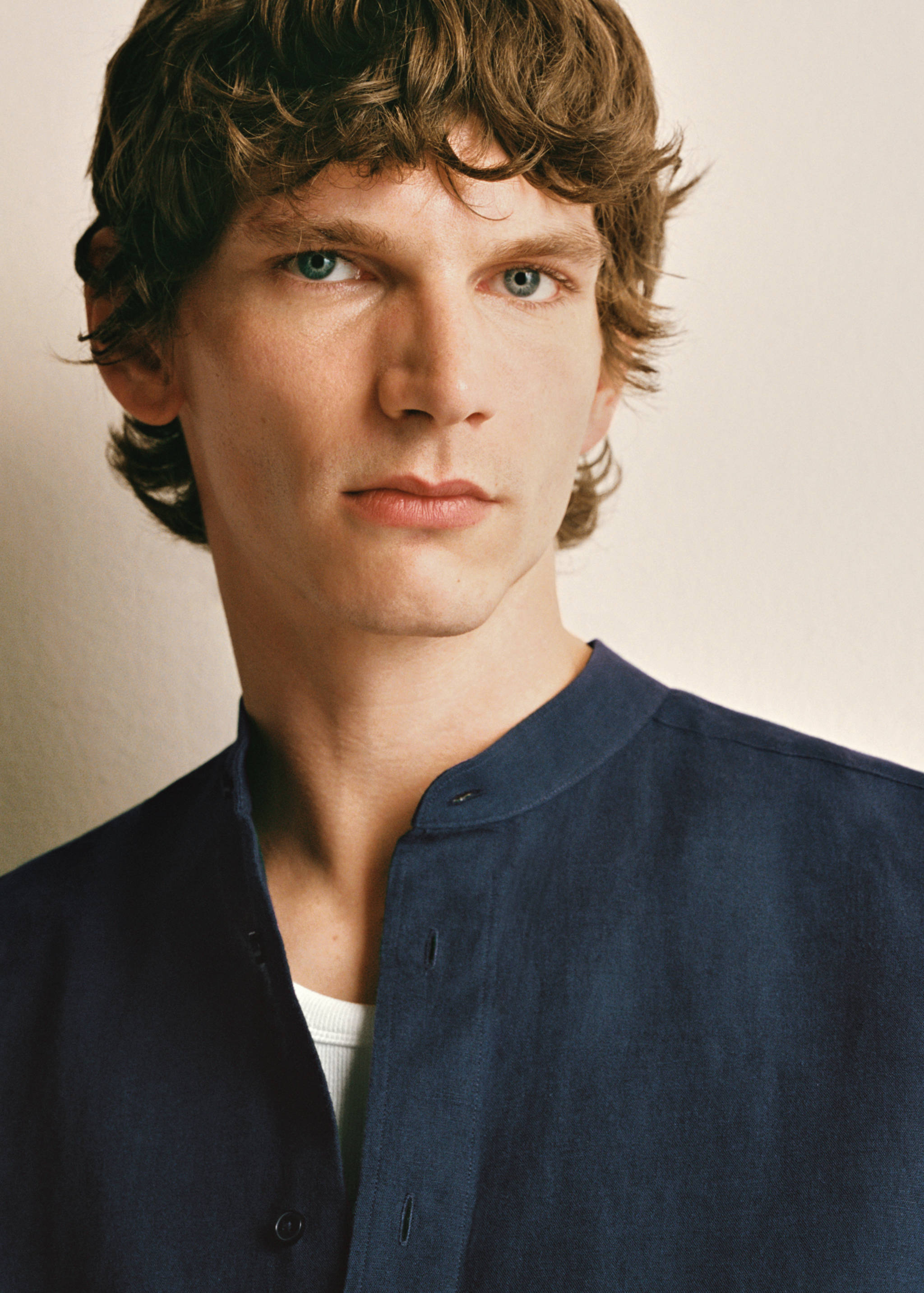 Mao collar linen shirt - Details of the article 4