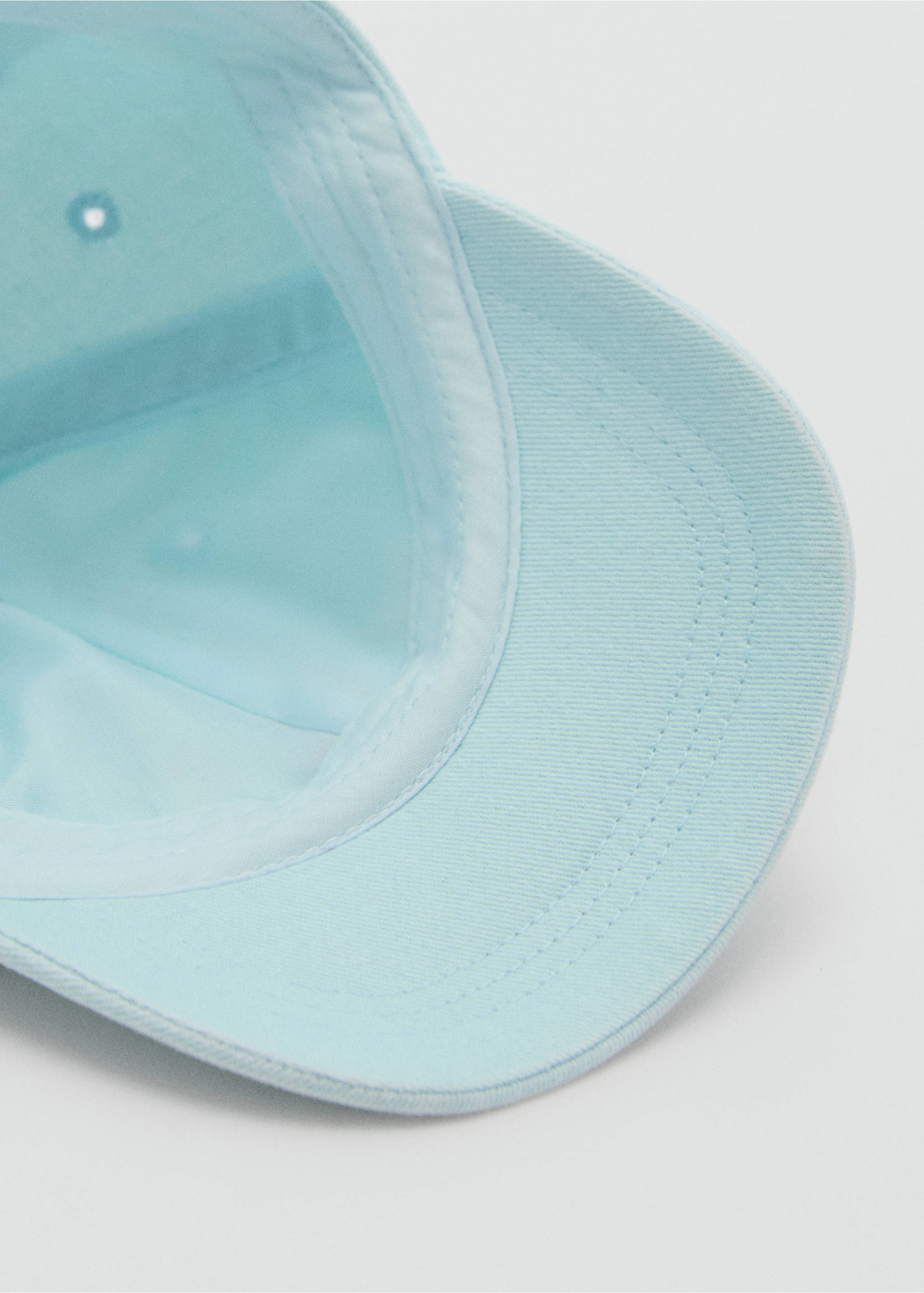 Casquette détail brodé - Détail de l'article 2, Turquoise. Ref: 87035973-00.