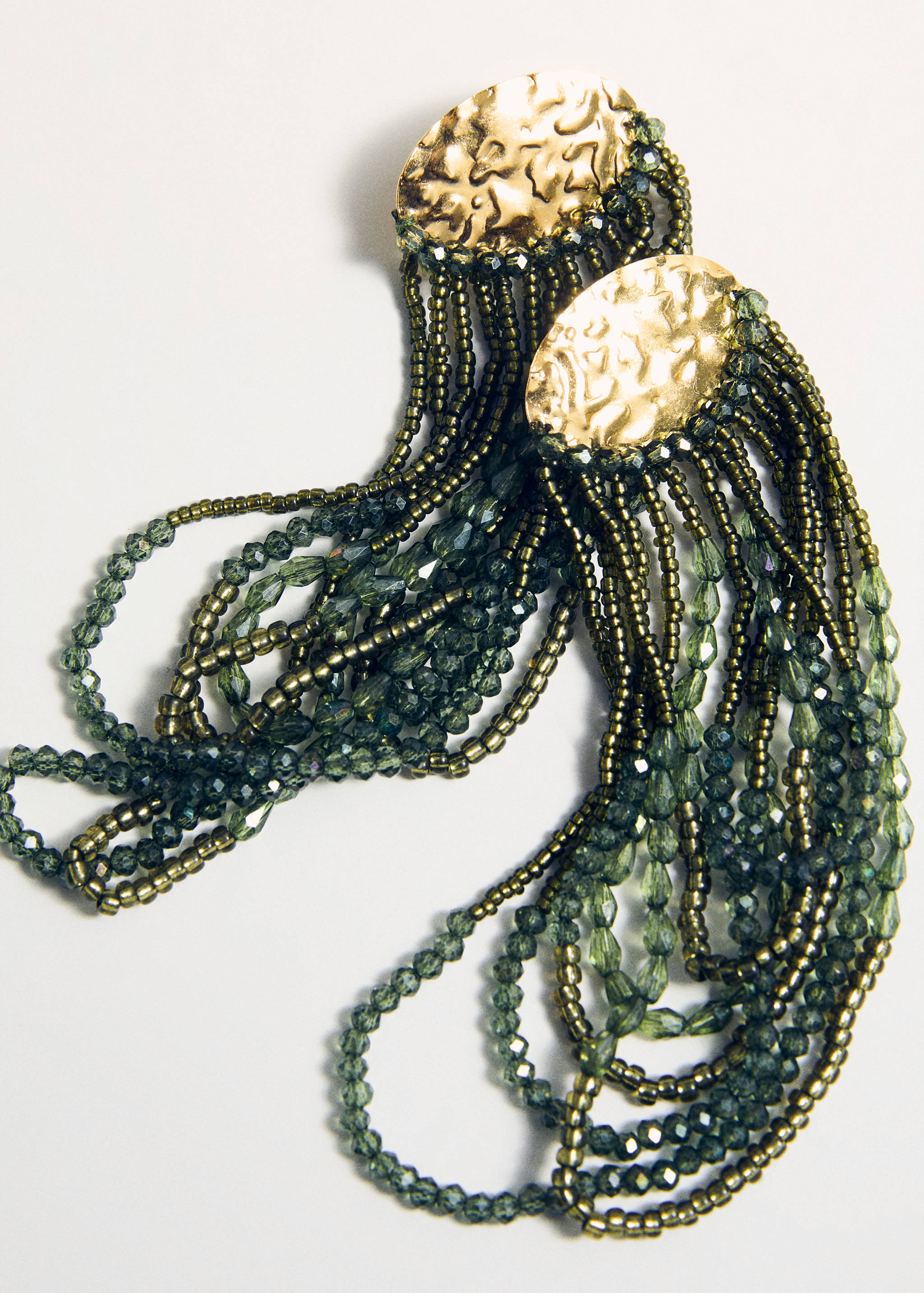 Brincos combinados com cascata de cristais - Pormenor do artigo 5