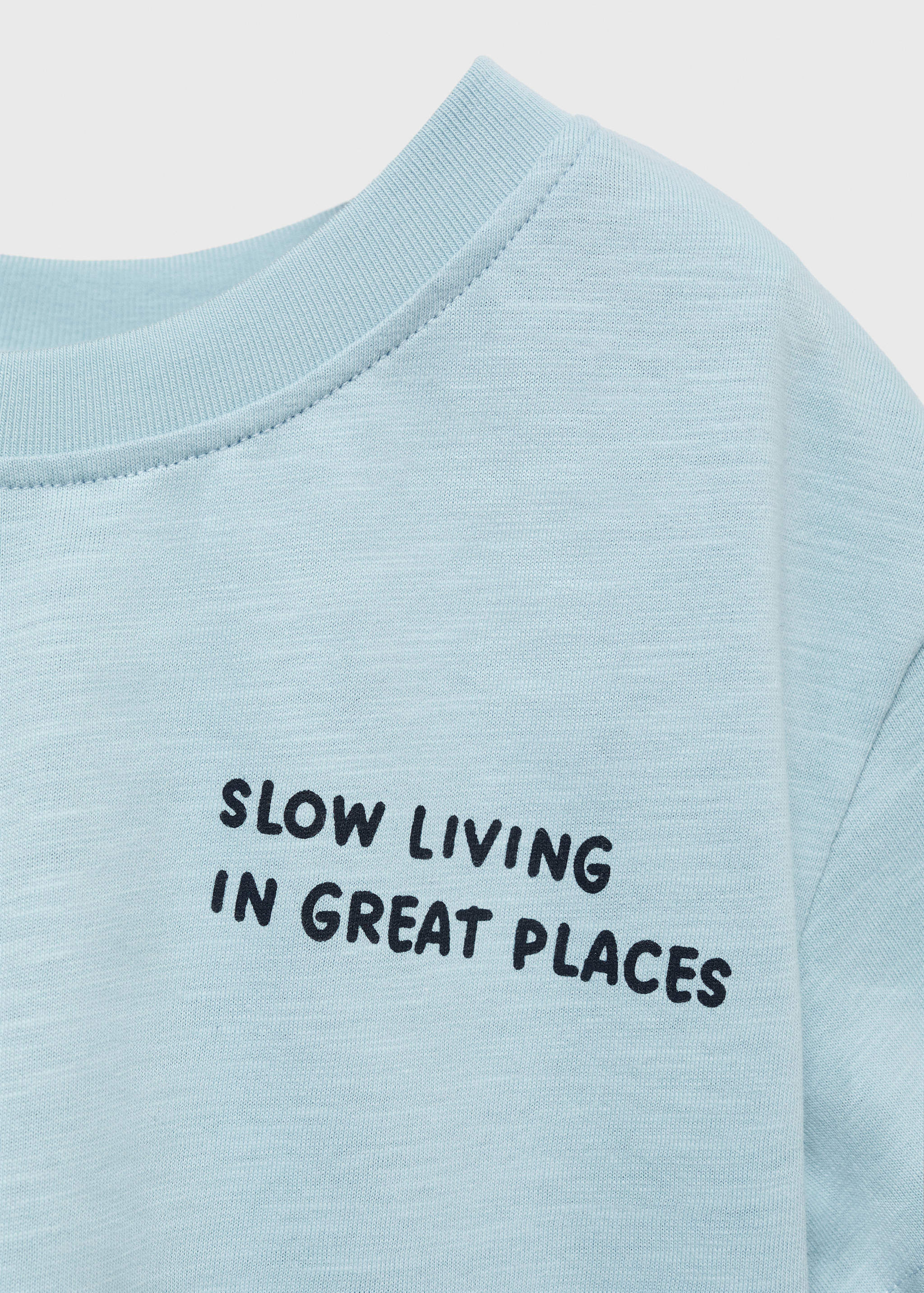 Short-sleeved printed t-shirt - Details of the article 8