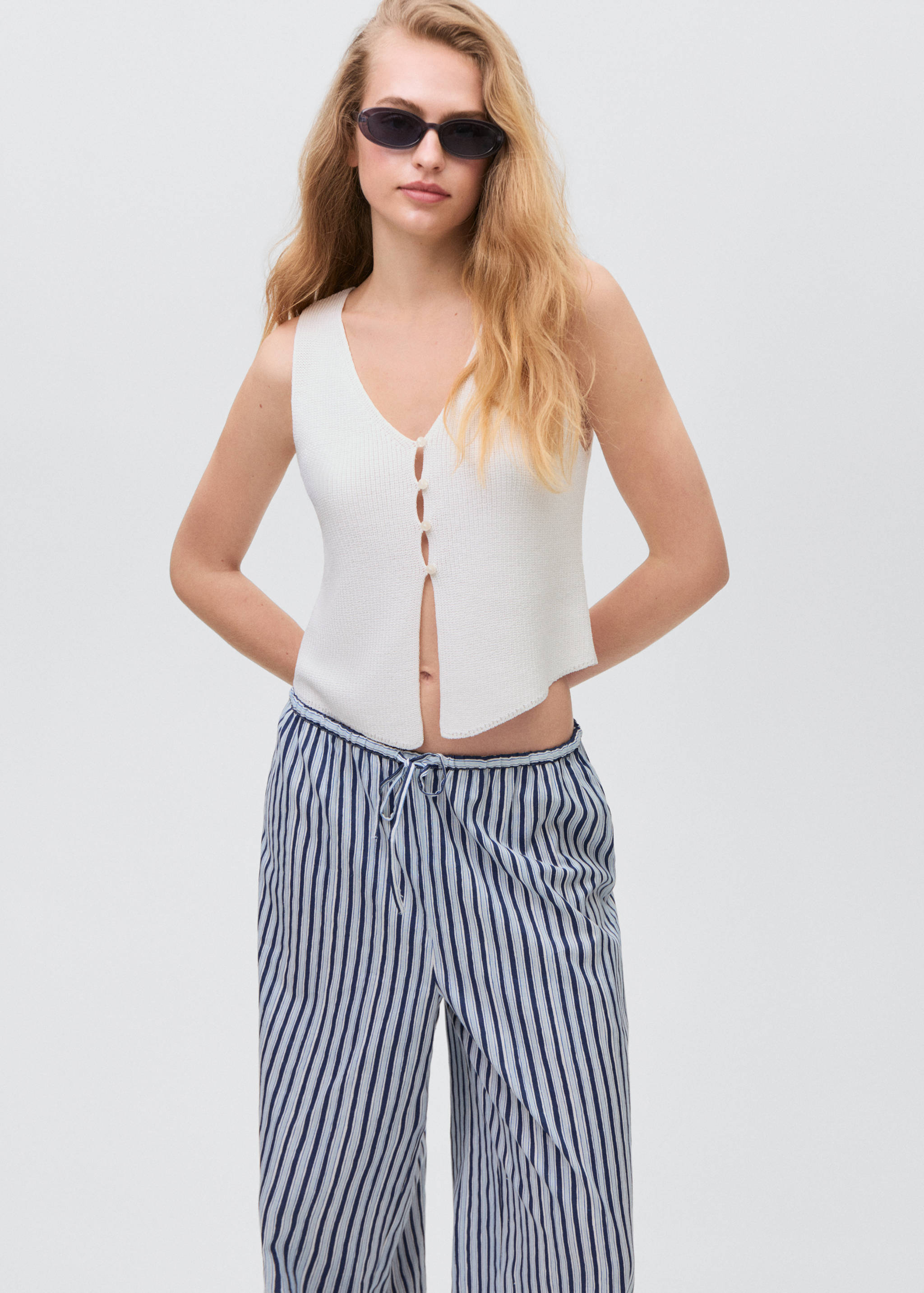 Прямые брюки в полоску - Деталь изделия 1