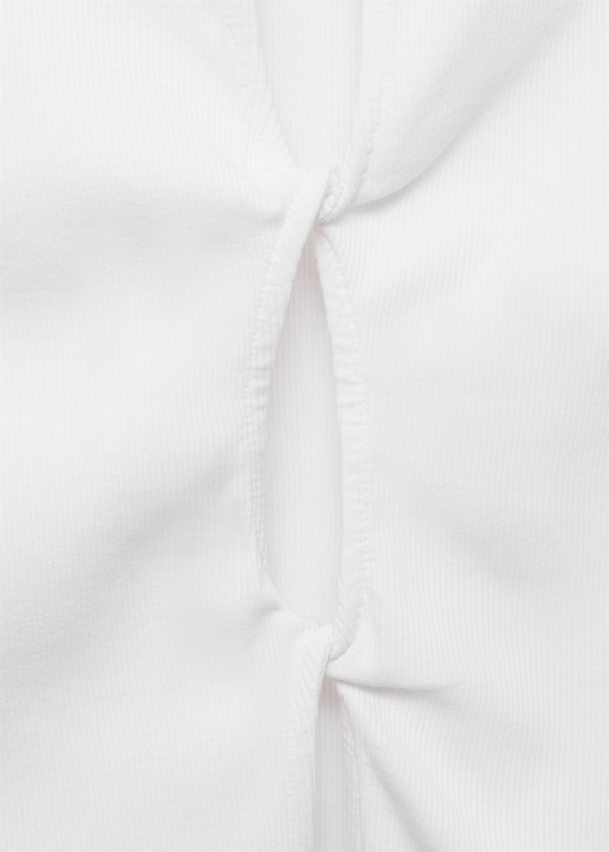 Top mit verschlungenem Rücken - Detail des Artikels 0