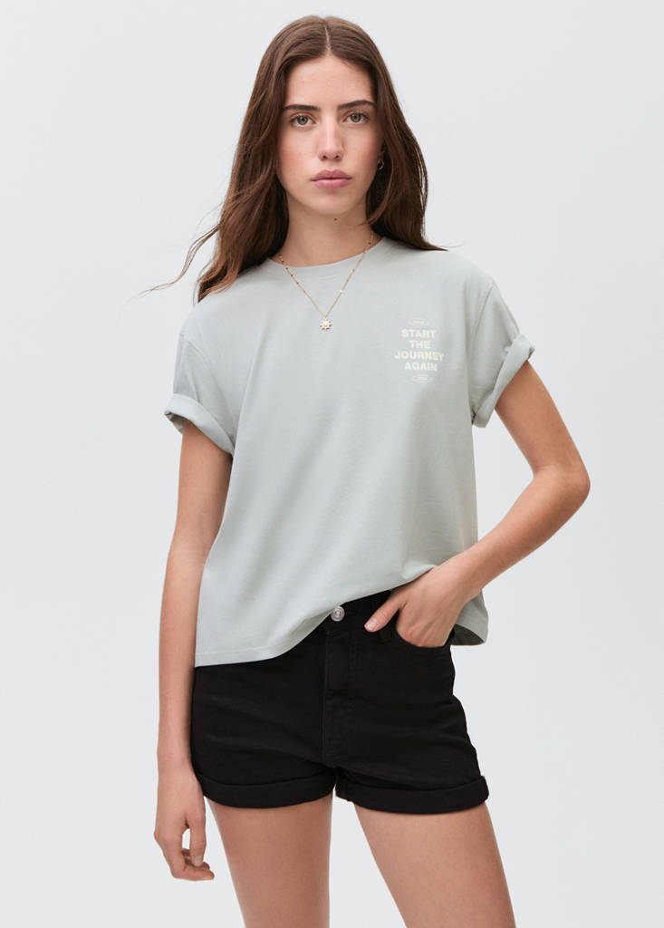 Straight-fit denim shorts — Black denim