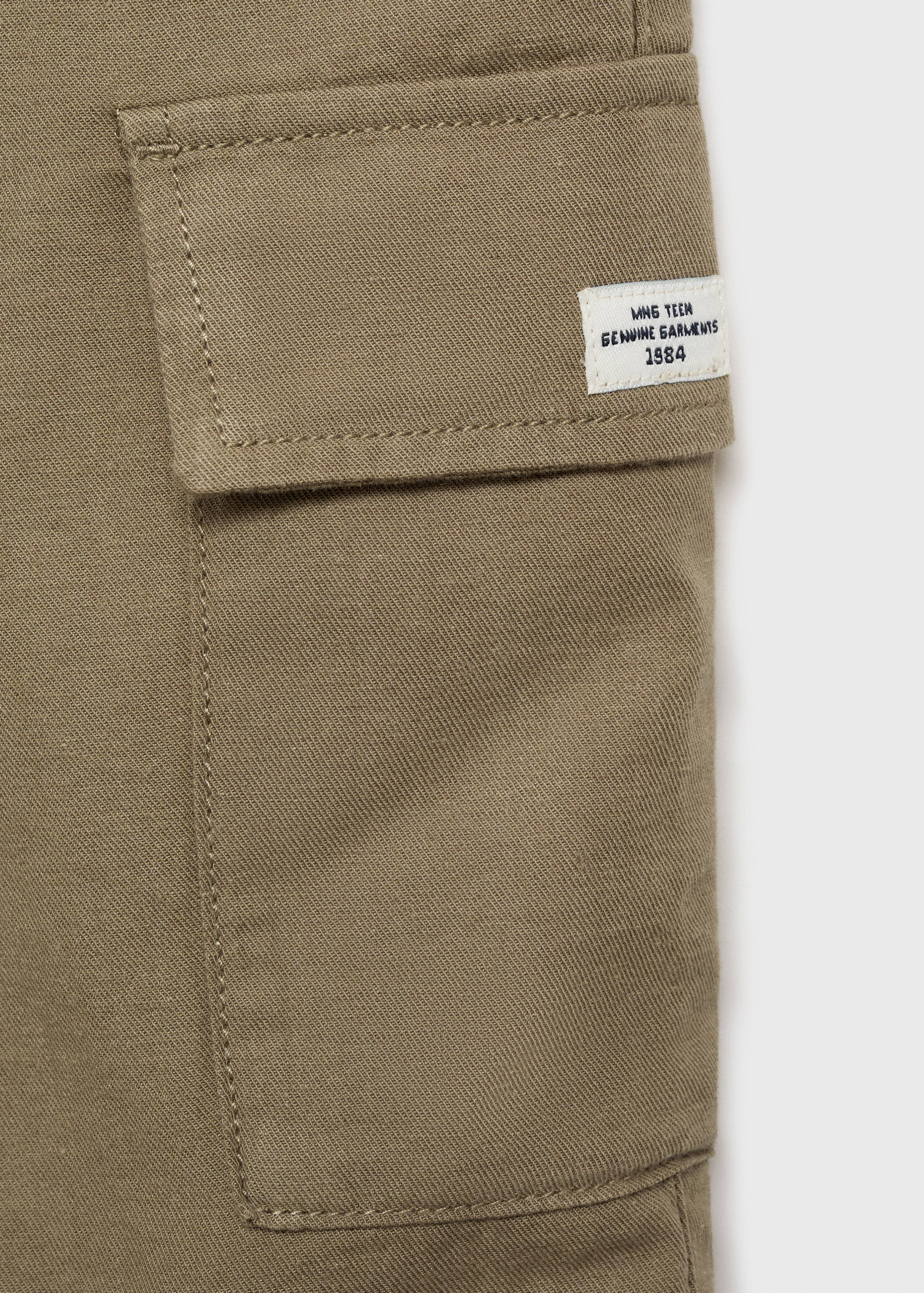 Bermude cargo din bumbac și in - Detaliu al articolului 8