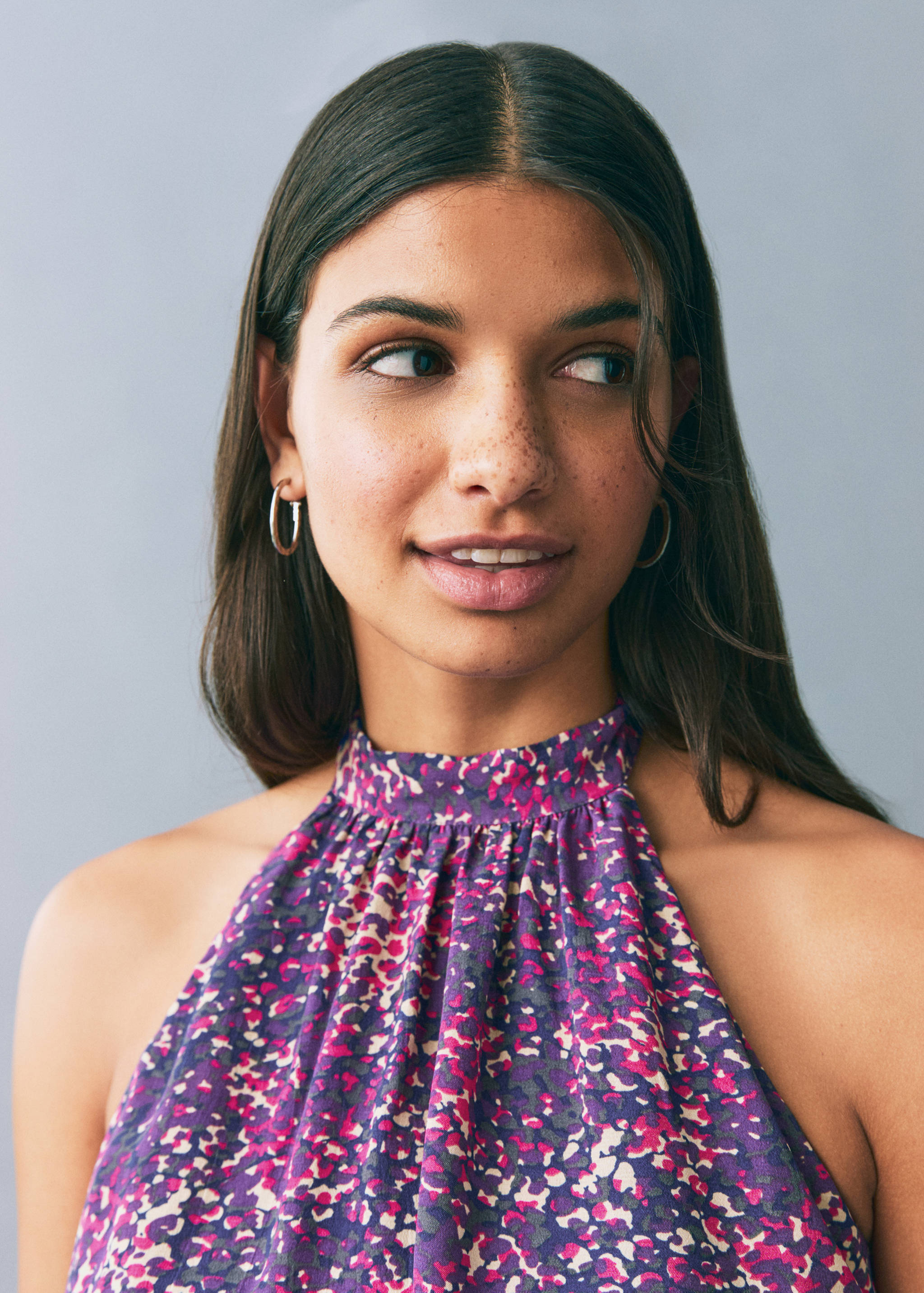 Vestido estampado cuello halter - Detalle del artículo 1