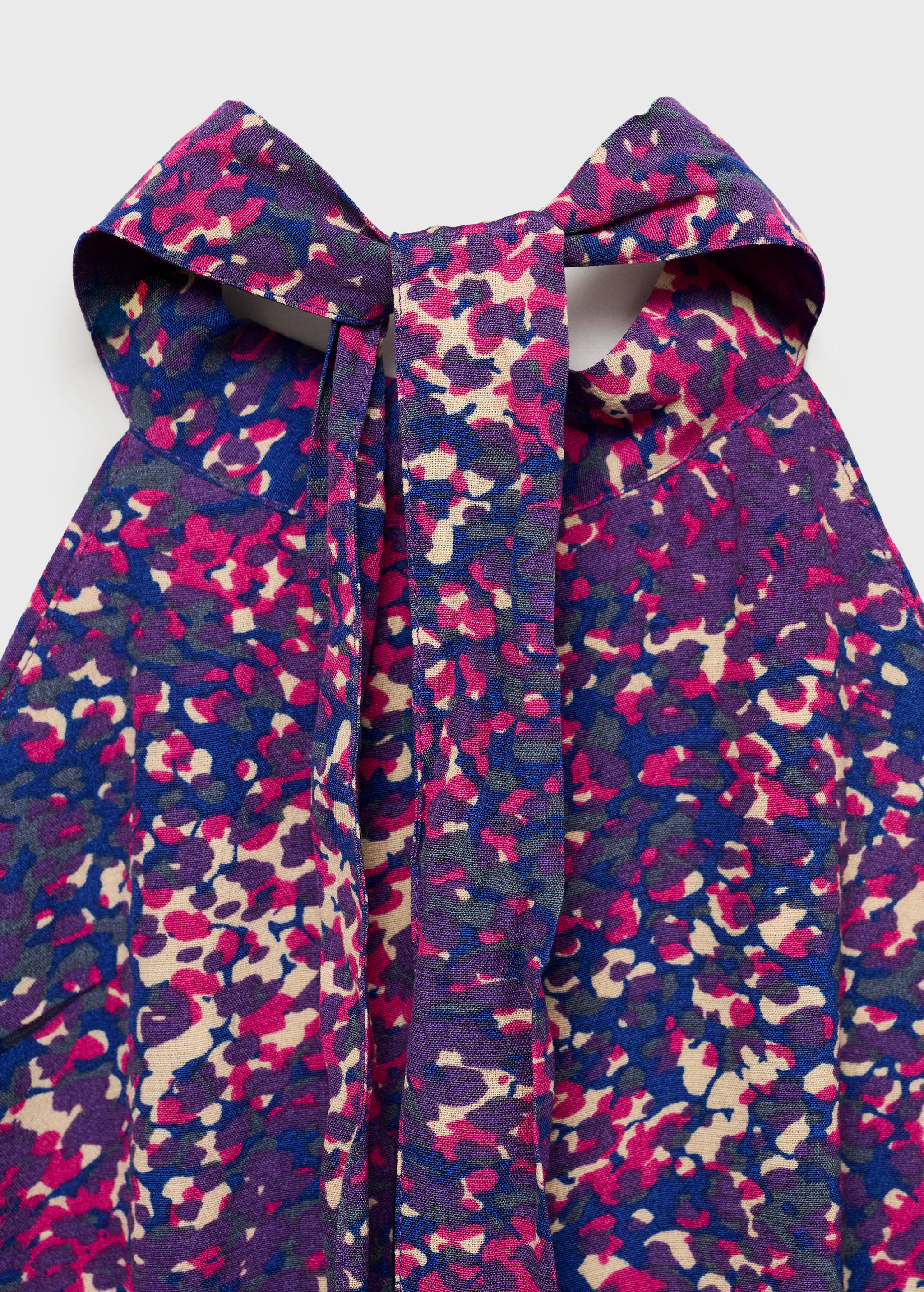 Vestido estampado cuello halter - Detalle del artículo 8