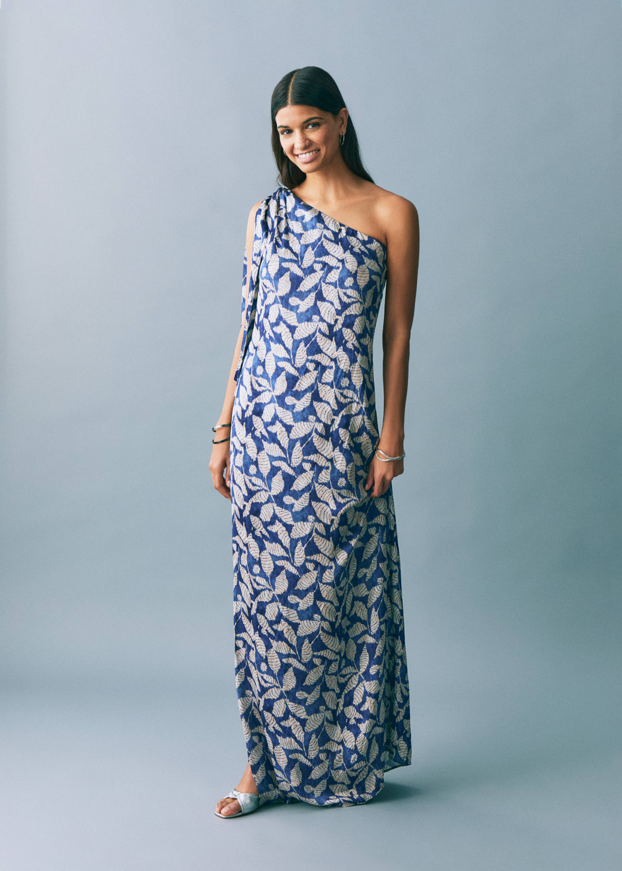 Printed asymmetrical dress - General plane