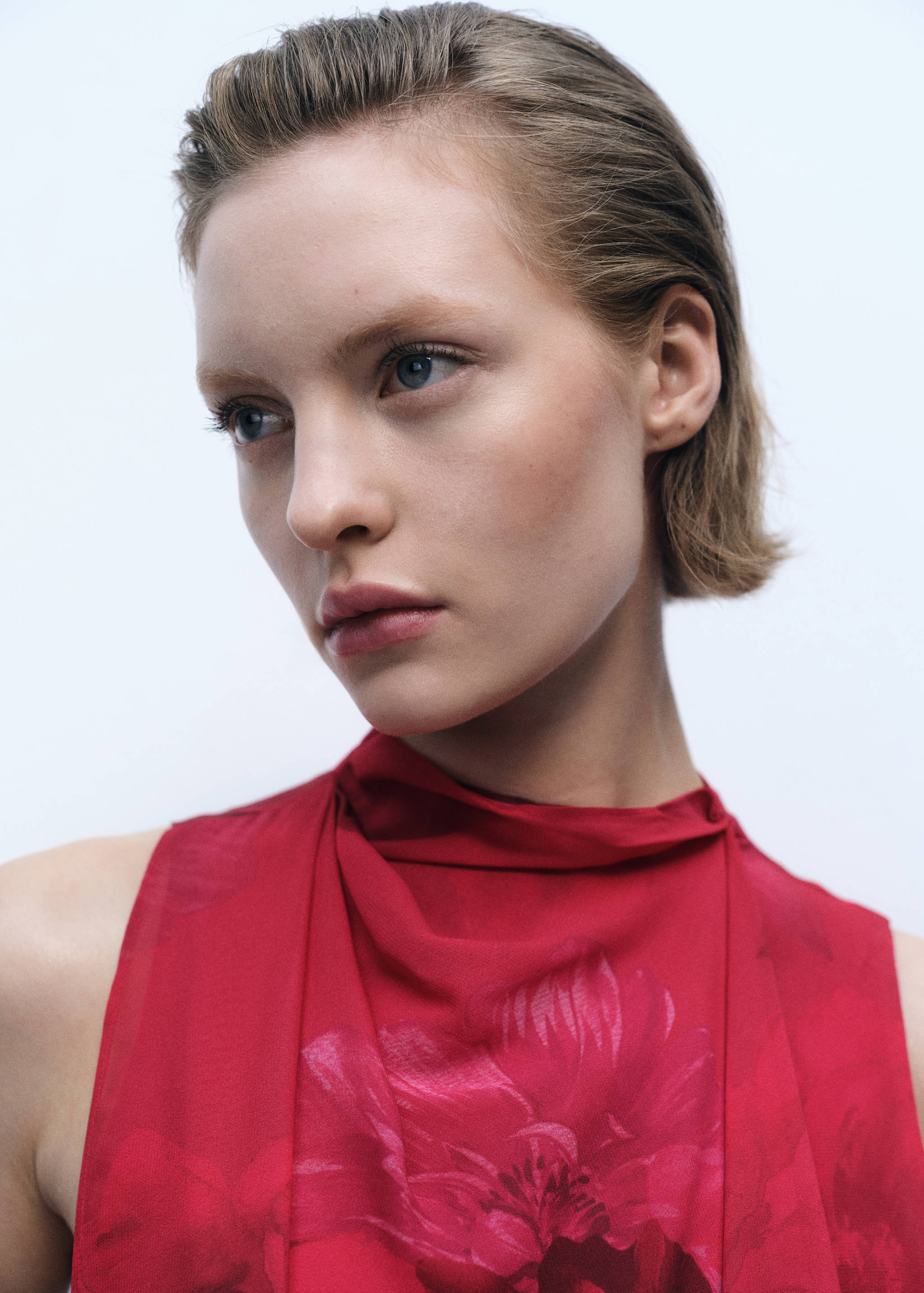 Floral blouse with scarf - Details of the article 1