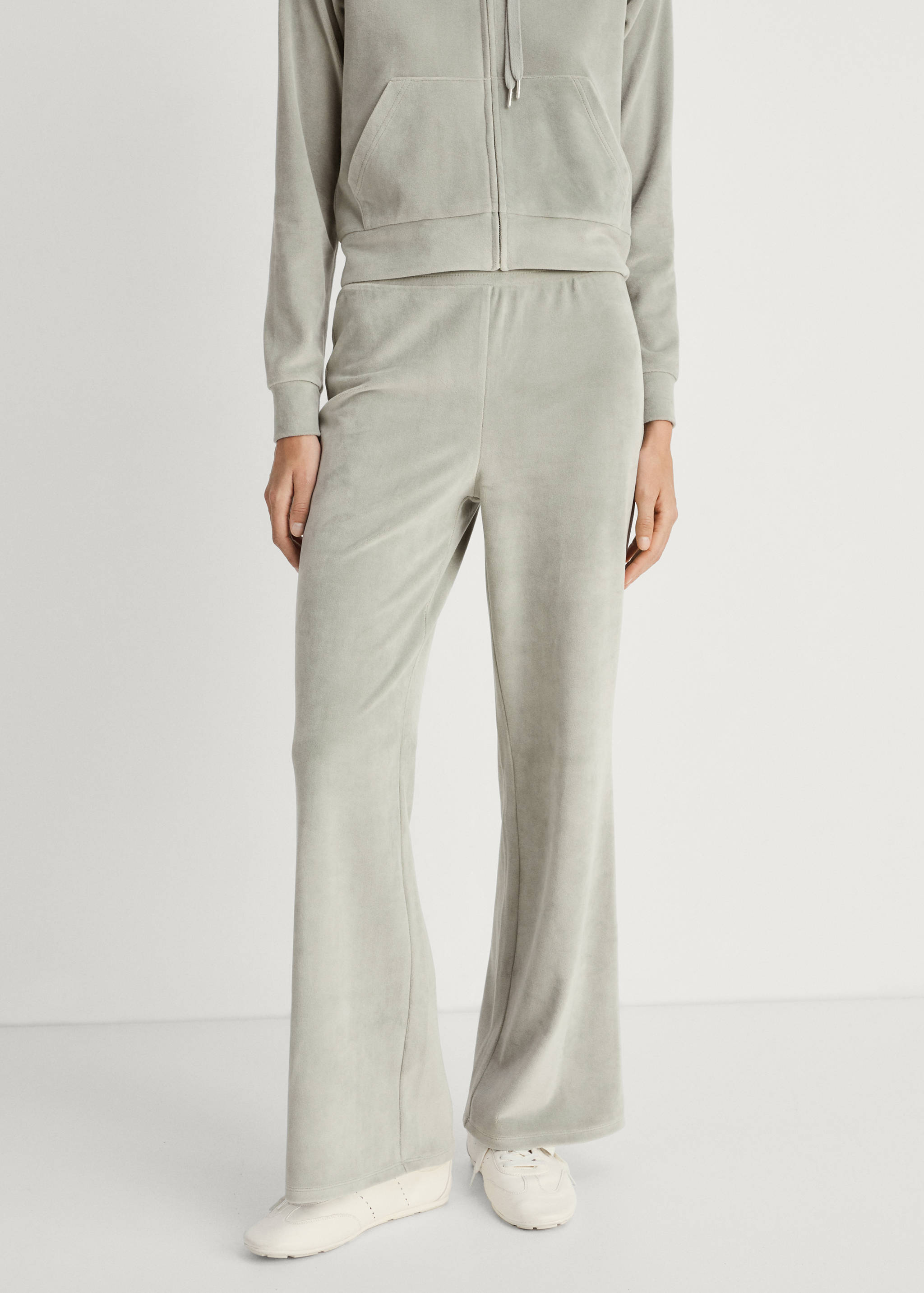 Velour-byxor med mjuk touch - Bild av mittparti