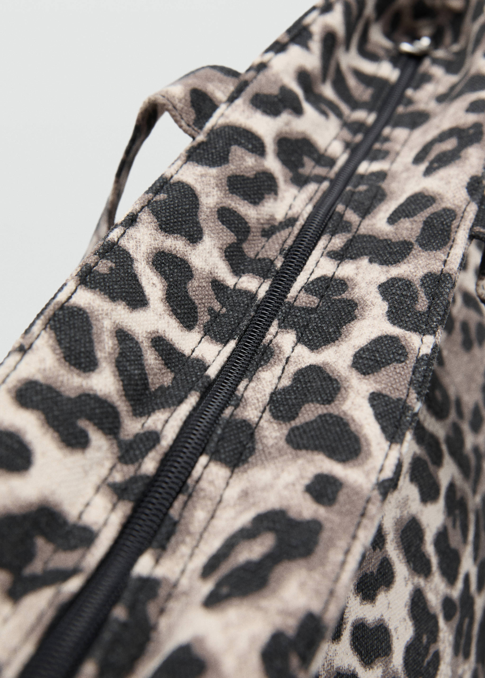 Animal-print tote bag - Details of the article 2
